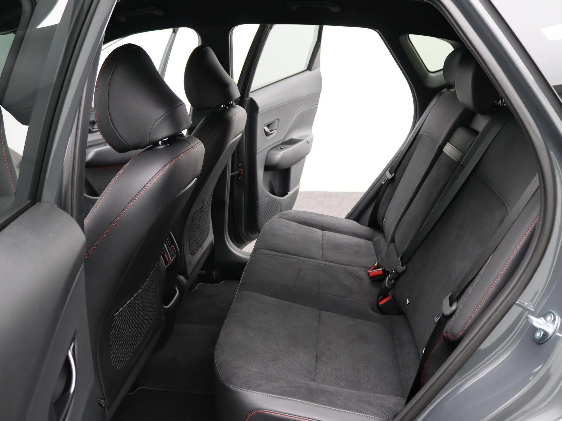 Hyundai-Kona-image-12