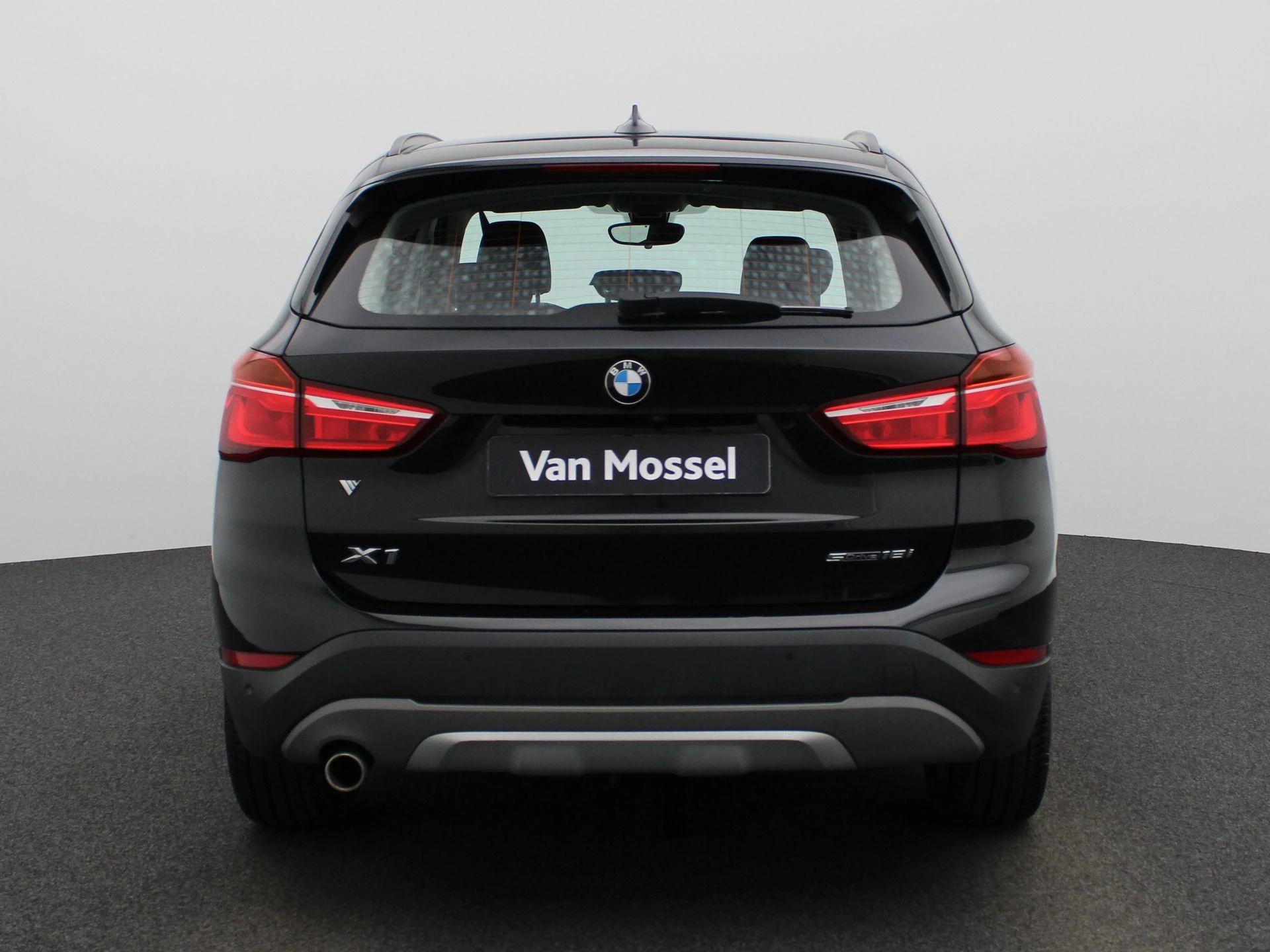 BMW-X1-image-4