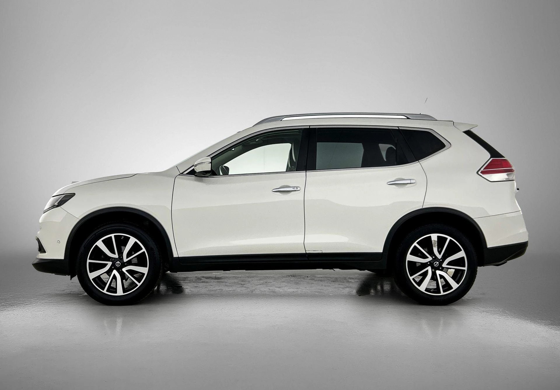 Nissan X-Trail 1.6 DIG-T Tekna