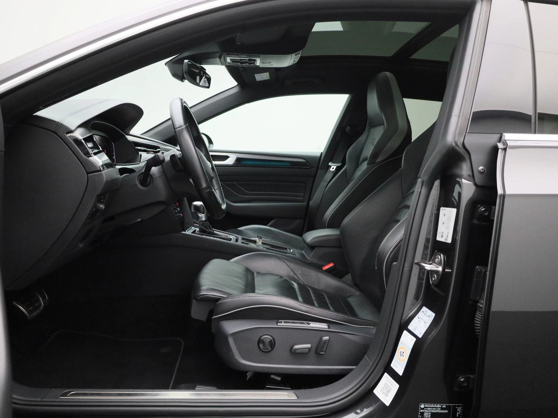 Volkswagen-Arteon-image-8