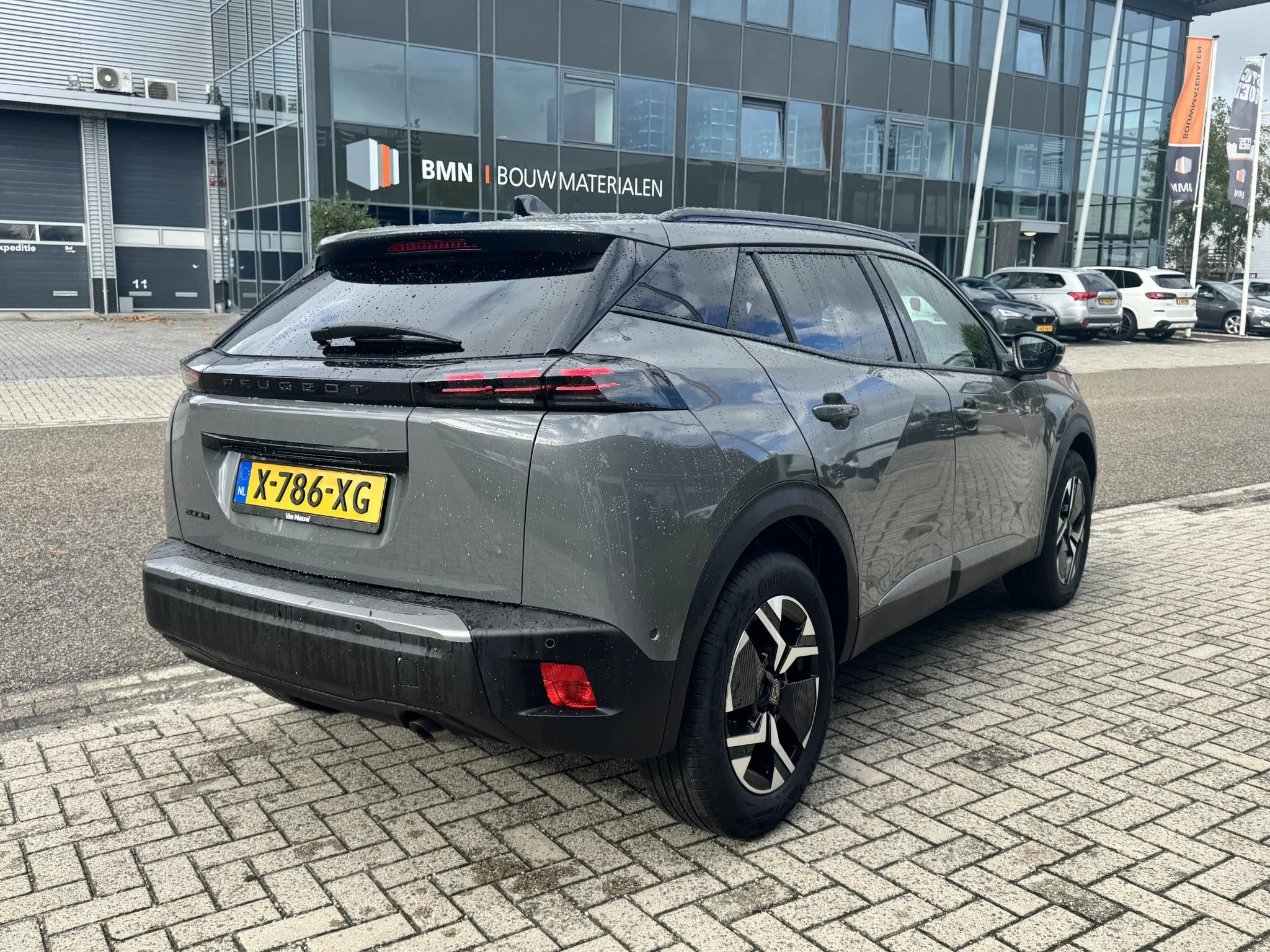 Peugeot-2008-image-7