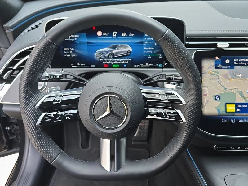 Mercedes-Benz E-Klasse 300 e T AMG AHK SPUR DISTRO NIGHT LHZ LED AMG LineW214 E 300 e T AMG AHK SPUR DISTRO NIGHT LHZ LED AMG Line