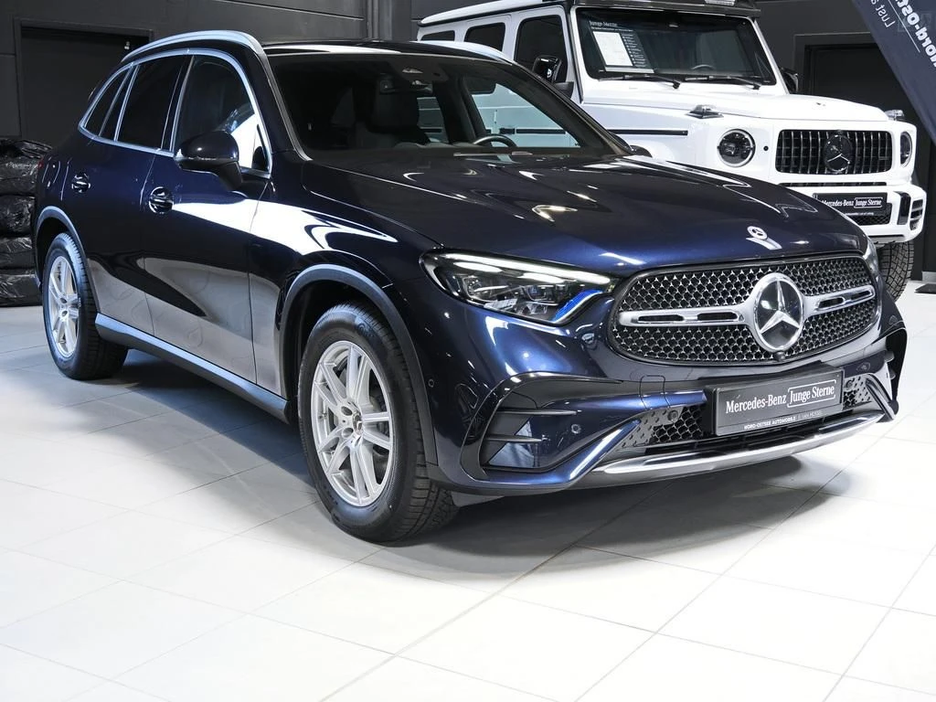 Mercedes-Benz-GLC 300 d-image-4