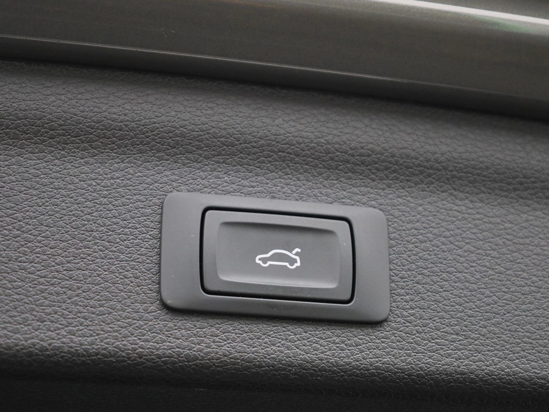 Audi-Q3-image-14