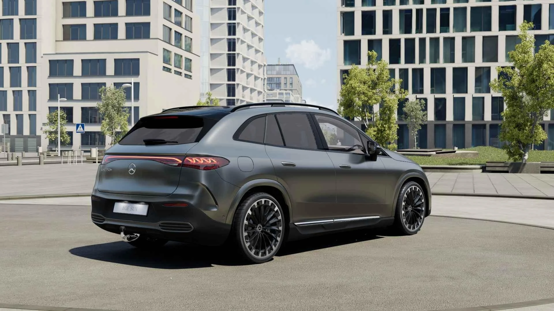 Mercedes-Benz-EQE-image-3