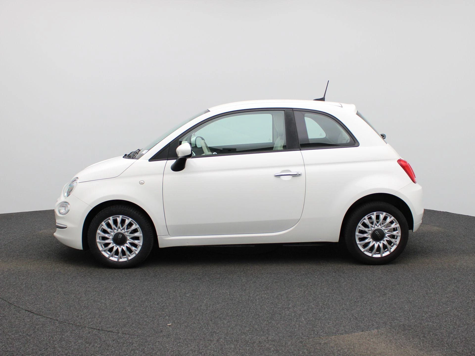 Fiat-500-image-3