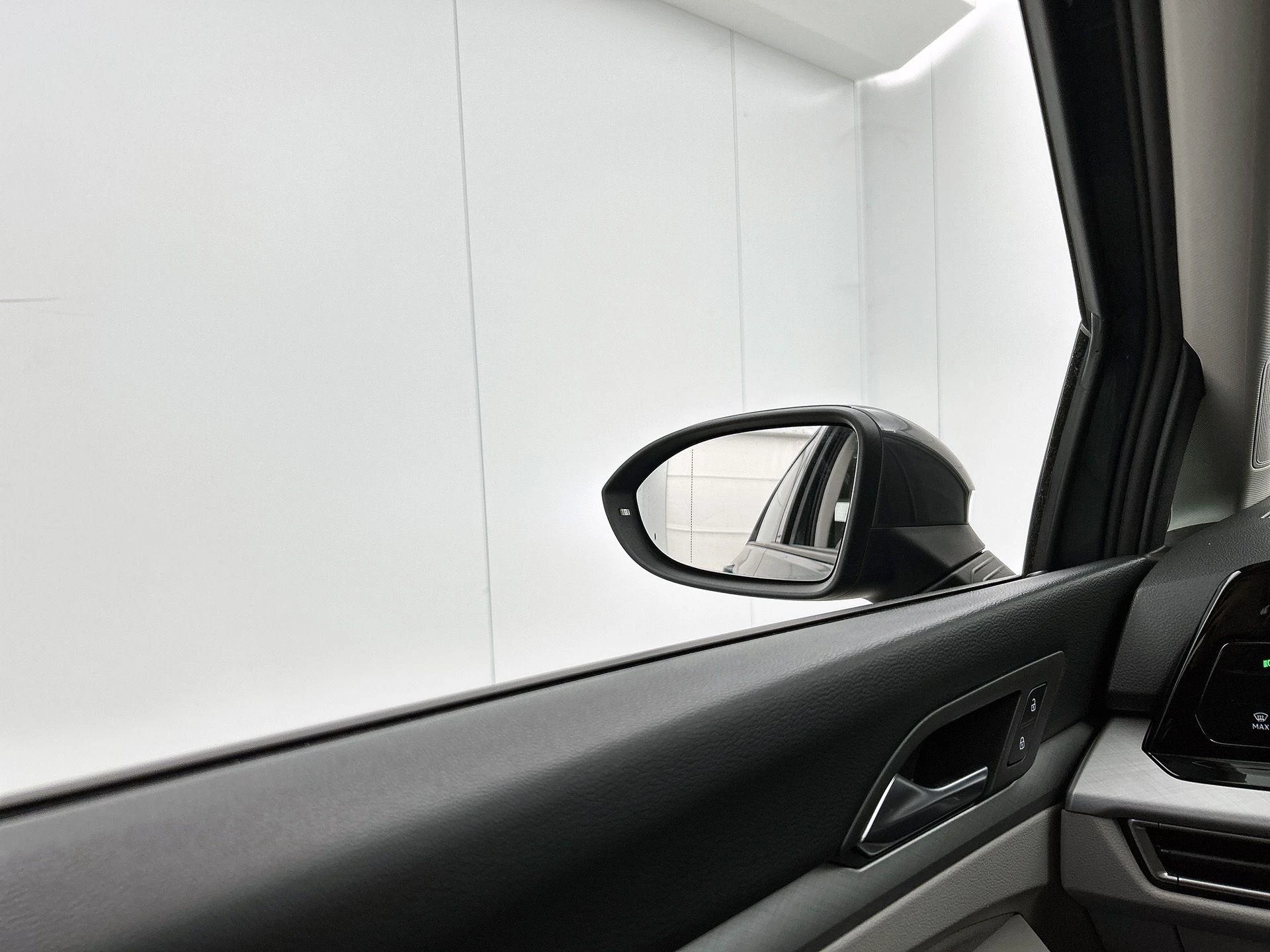 Volkswagen Golf 1.0 eTSI Life