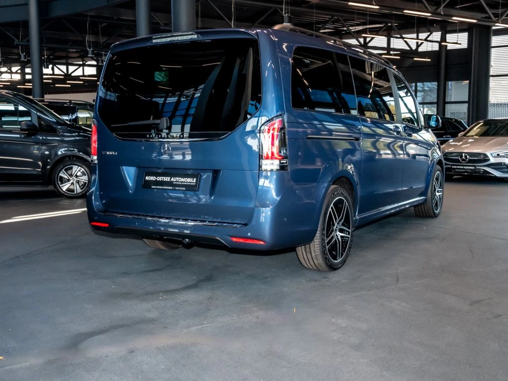 Mercedes-Benz-V-Klasse 300 d-image-4