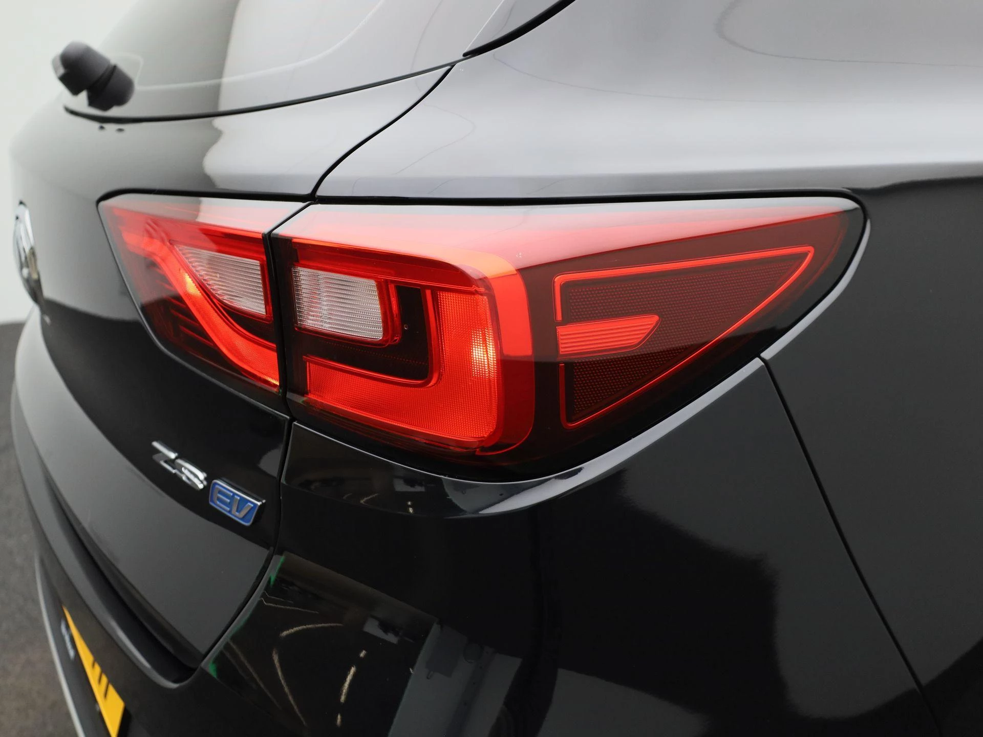 MG-ZS EV-image-34