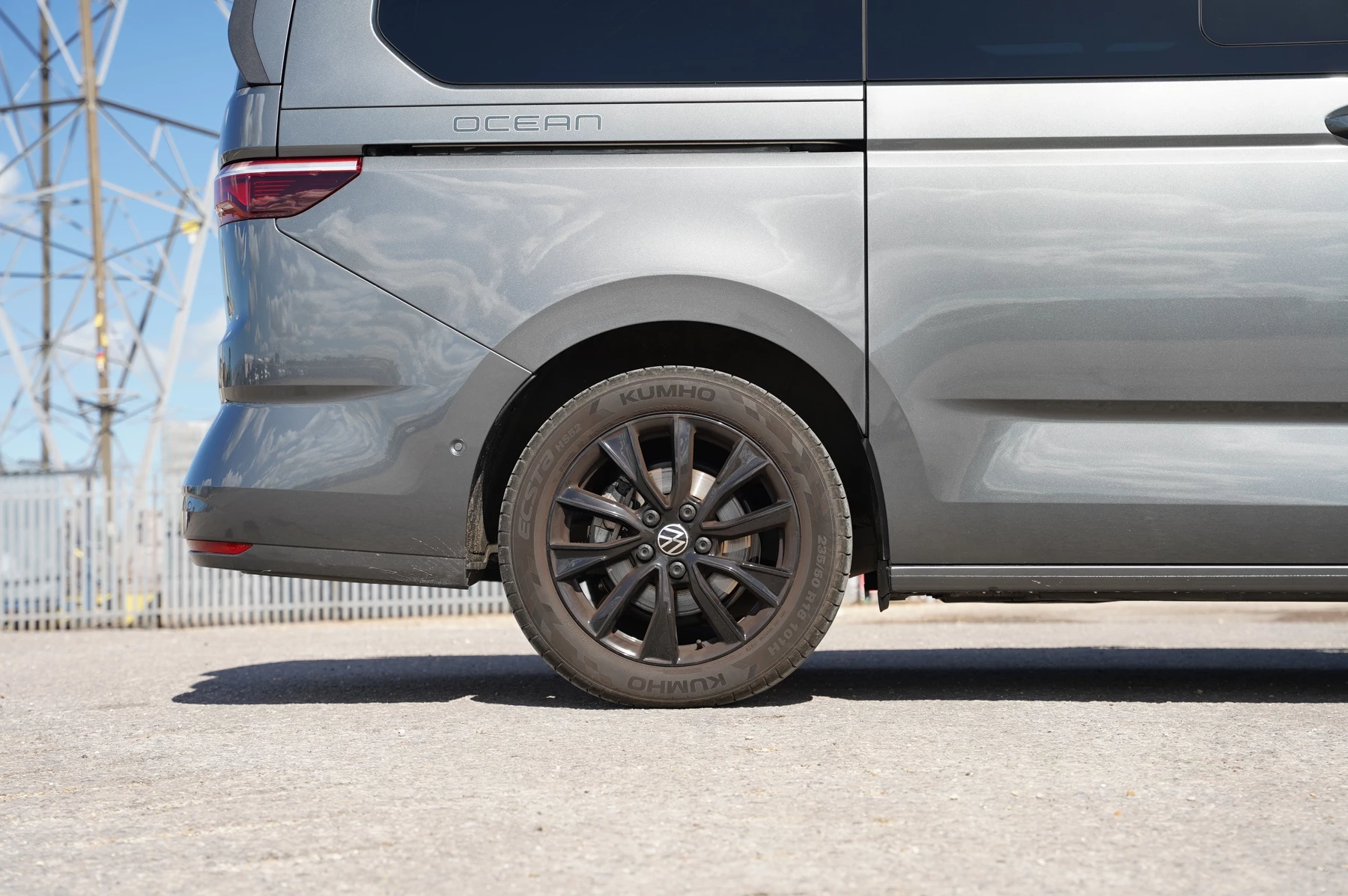 Volkswagen-California-image-16