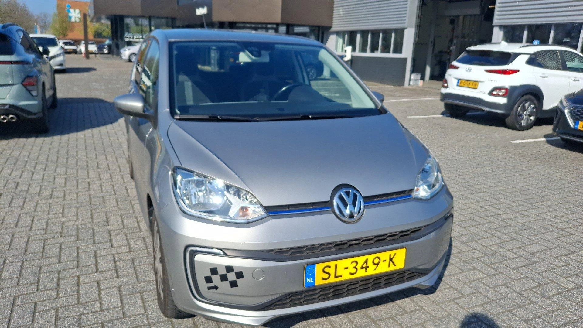 Volkswagen e-up! e-up! | 82 PK |