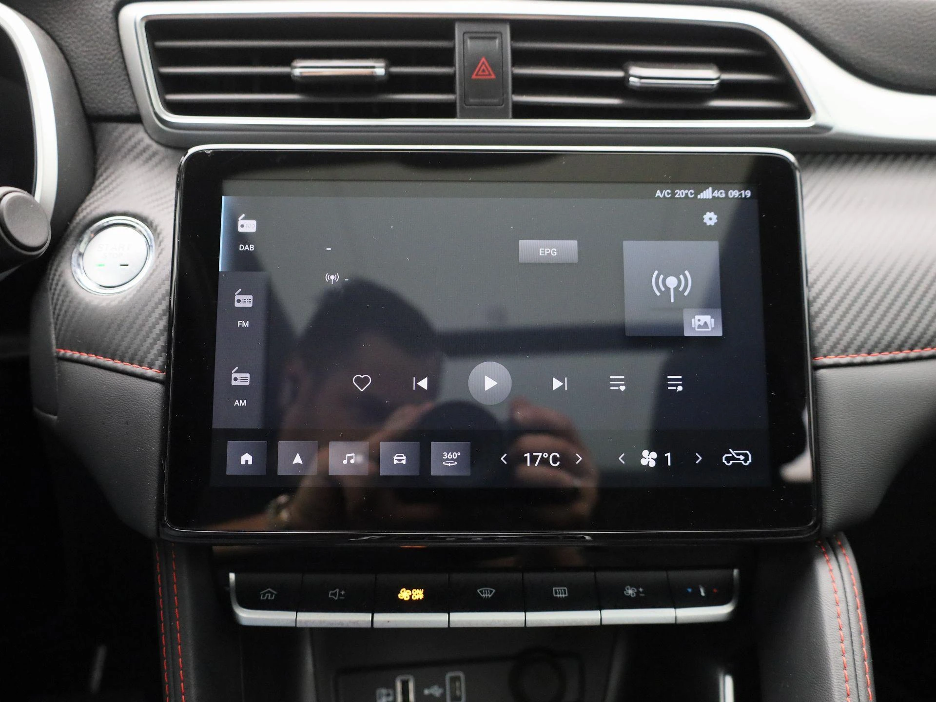 MG ZS EV - 19