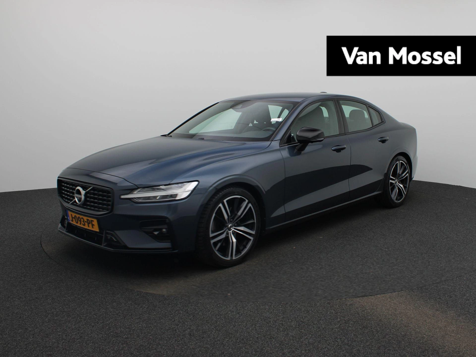 Volvo-S60-image-0