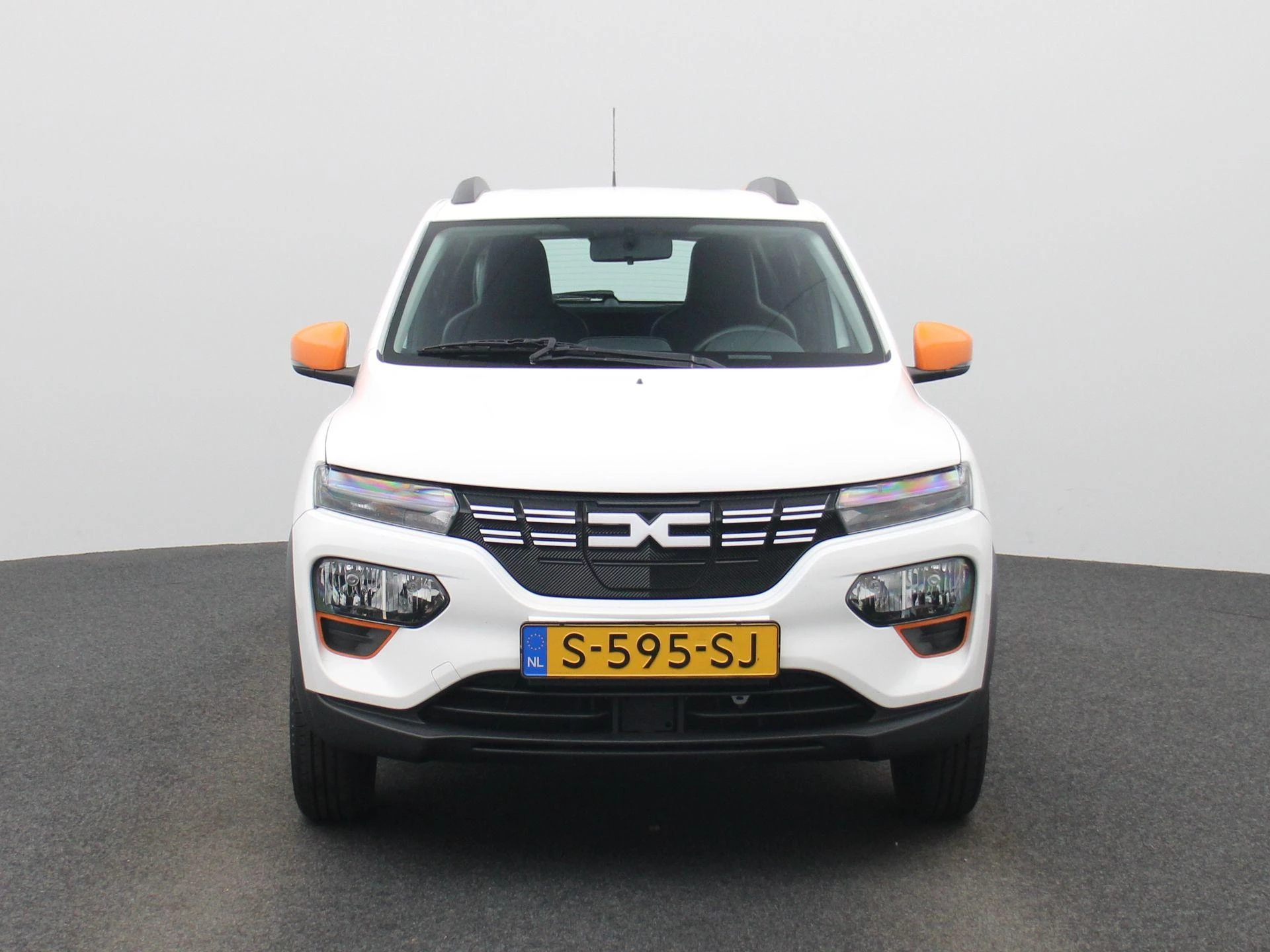 Dacia-Spring-image-2