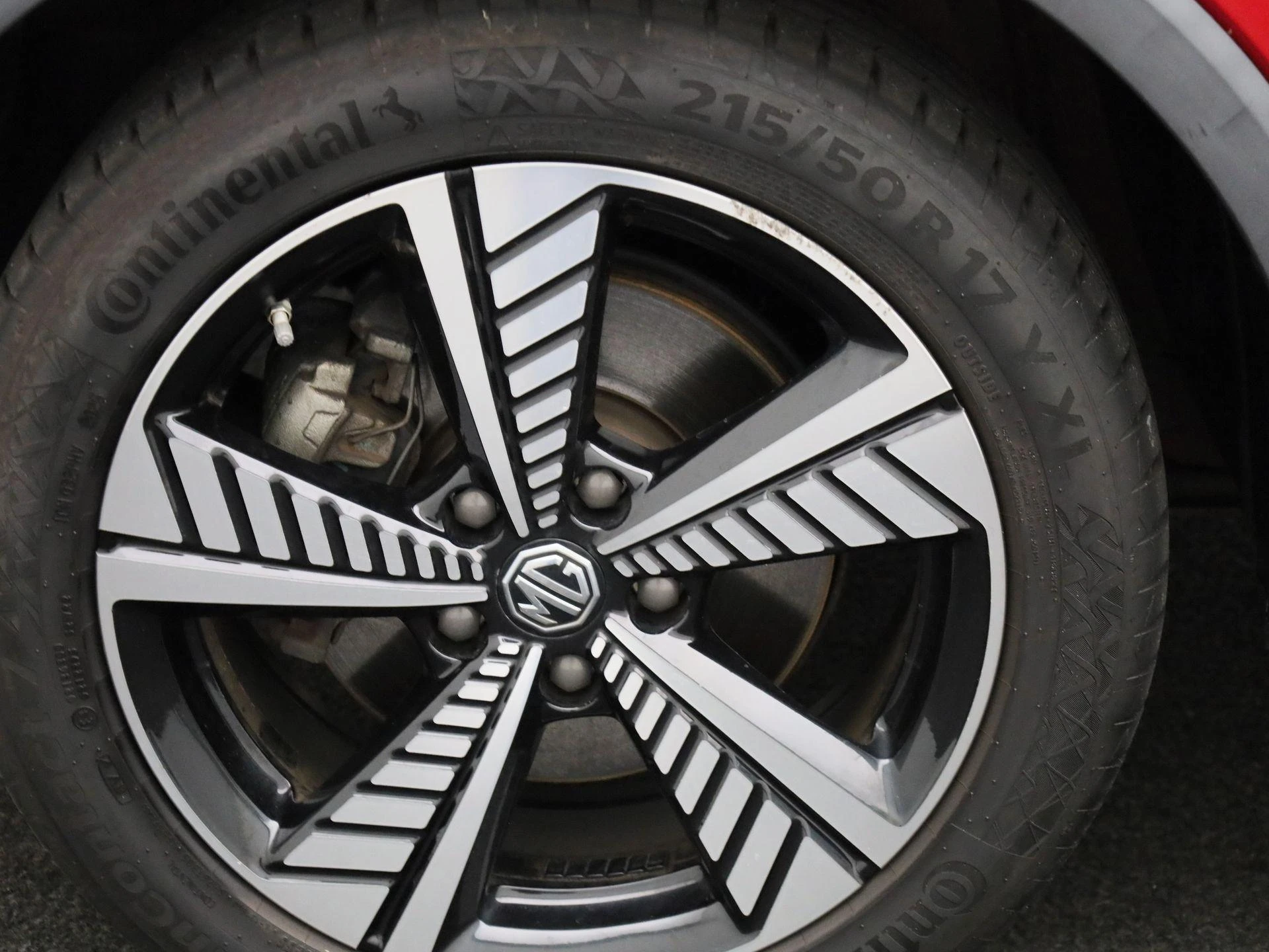 MG-ZS EV-image-13