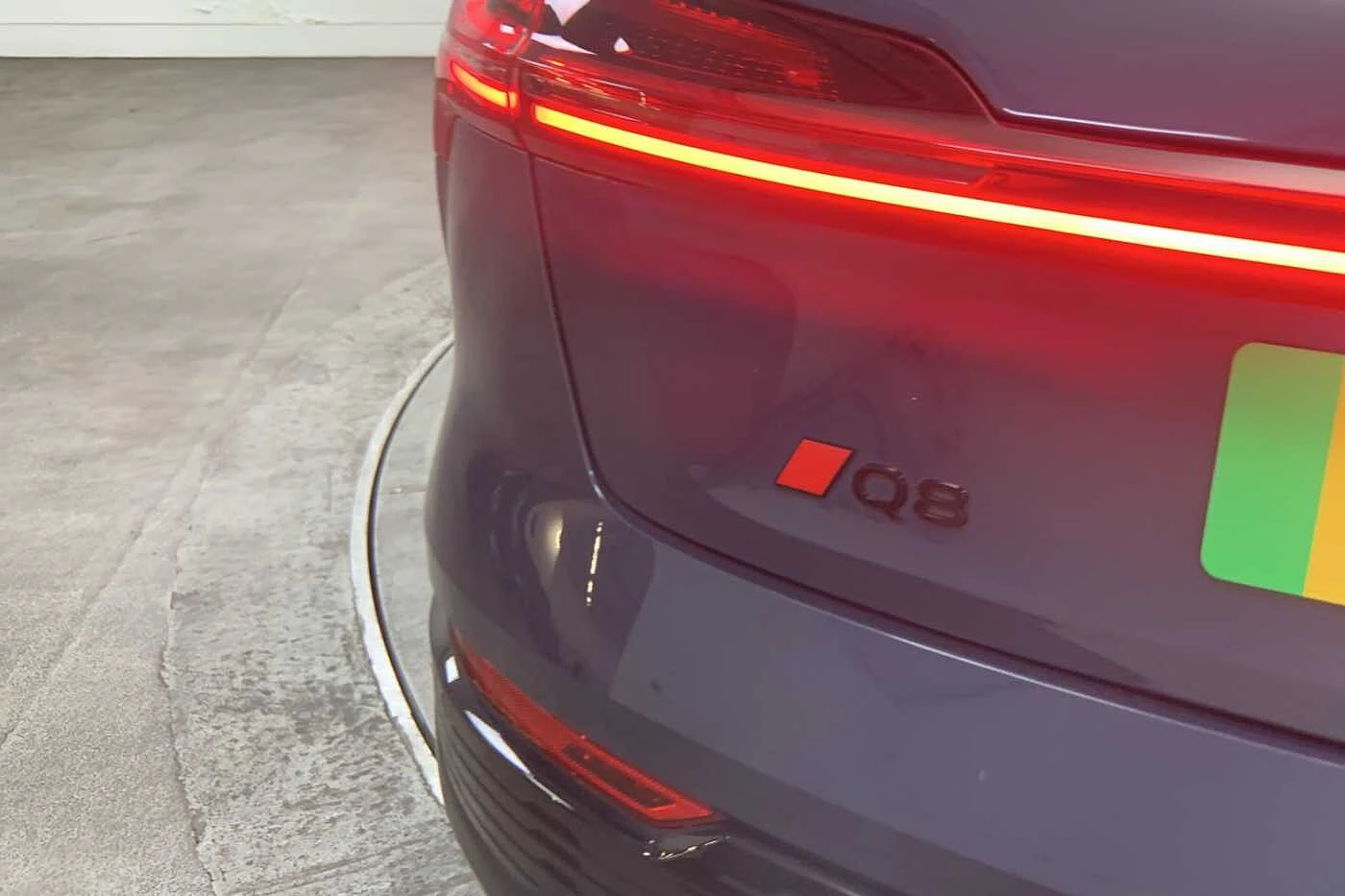 Audi-Q8 e-tron-image-31