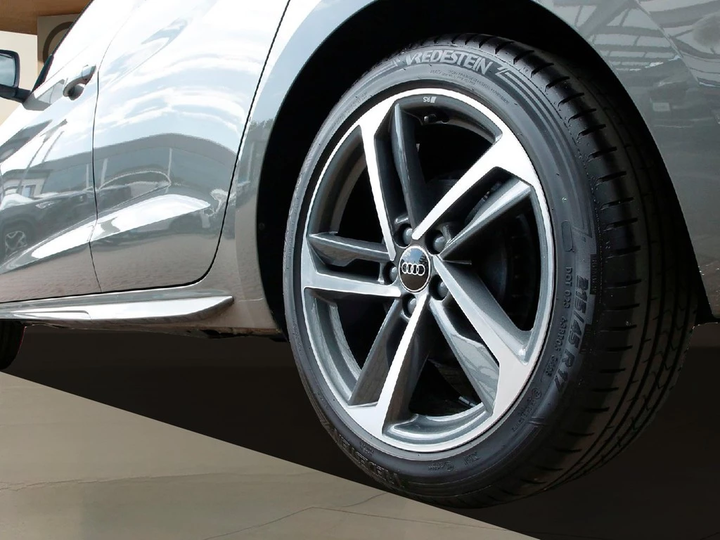 Audi-A1 Sportback-image-6