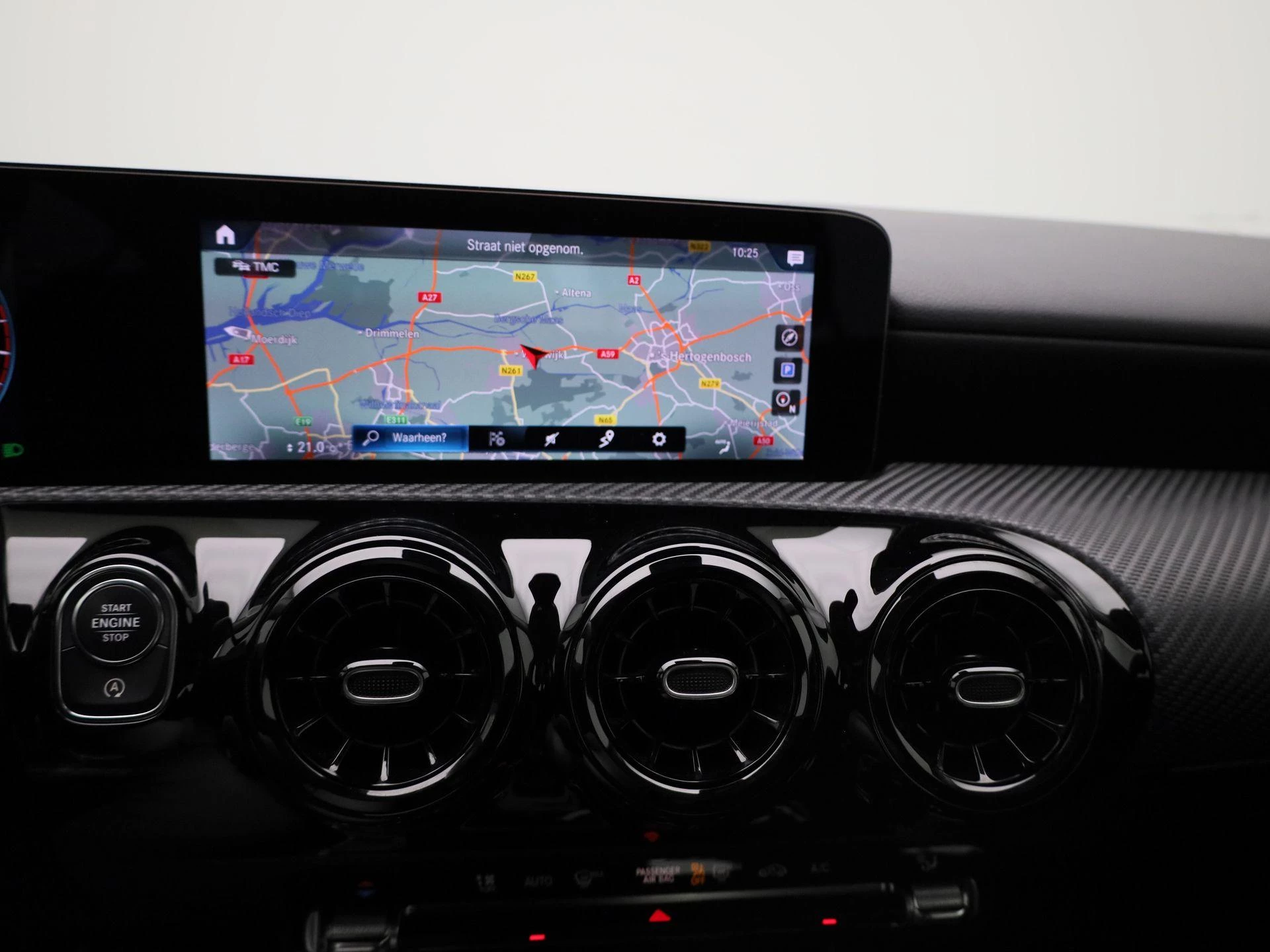 Mercedes-Benz-A-Klasse-image-17