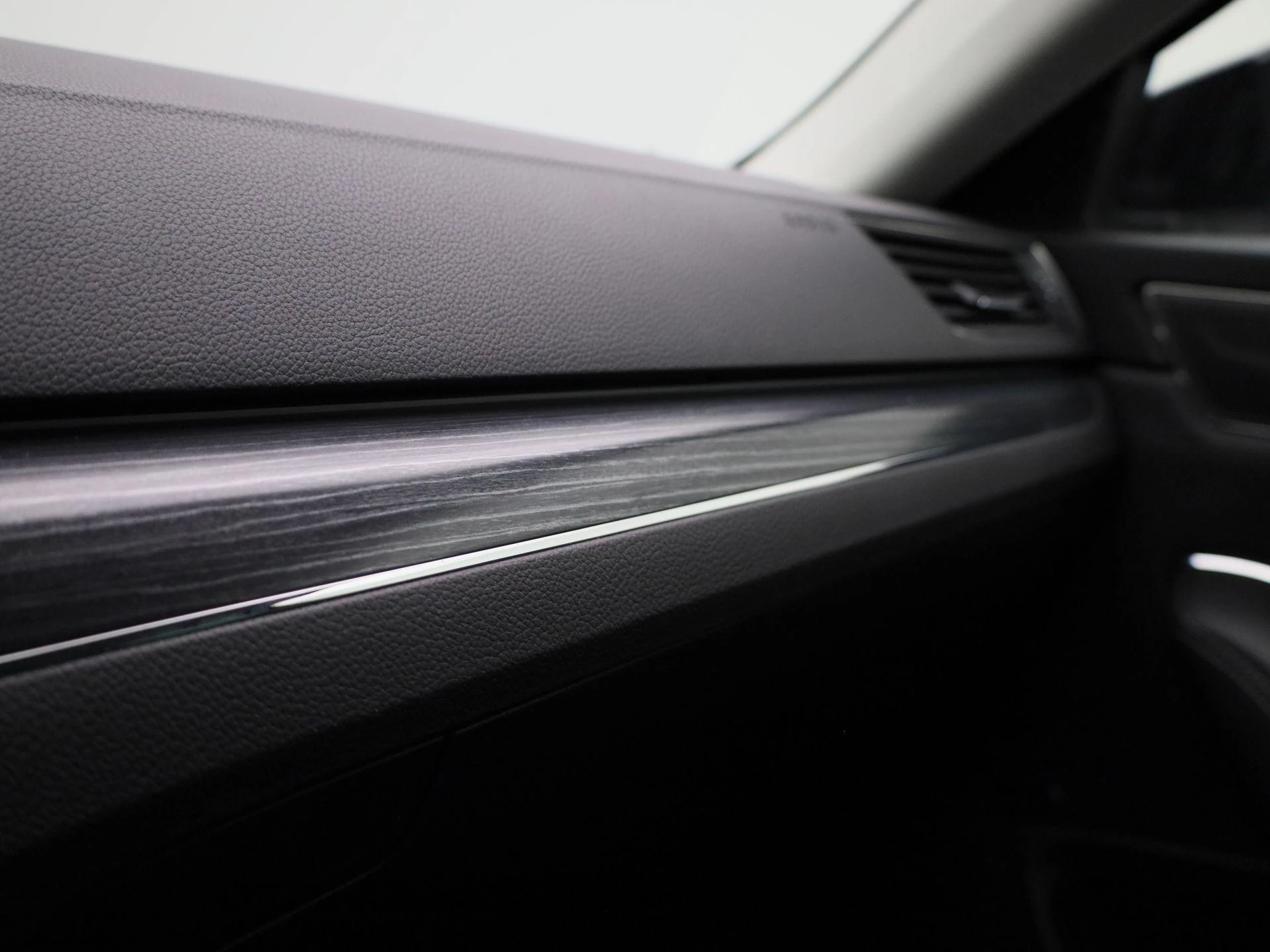 Škoda Superb 1.4 TSI iV DSG STYLE COMBI