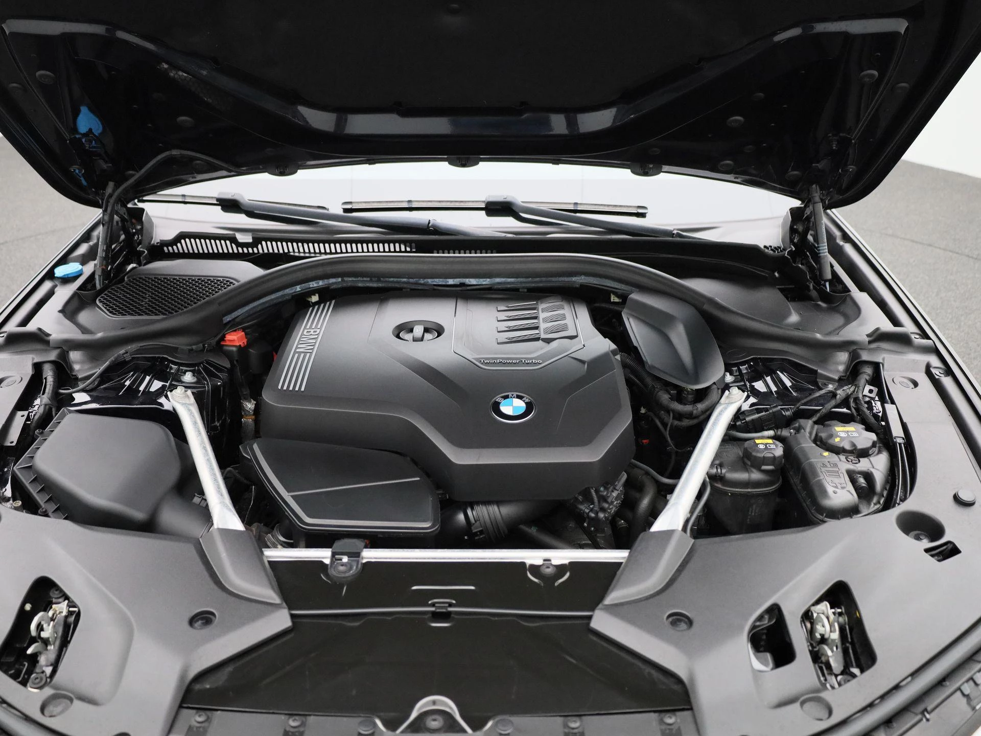 BMW 5 Serie Touring 520i High Executive Edition