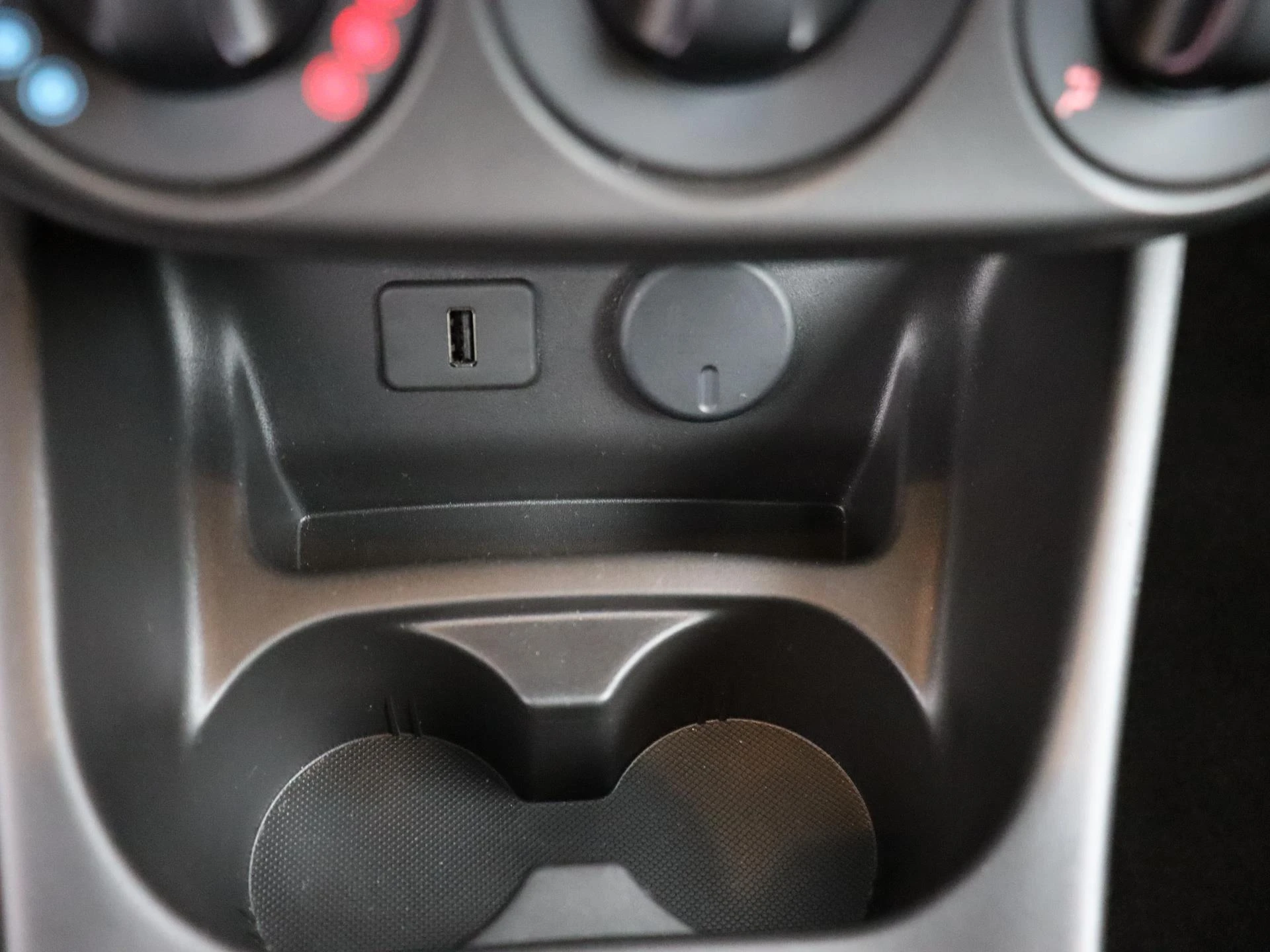 Opel-Corsa-image-19