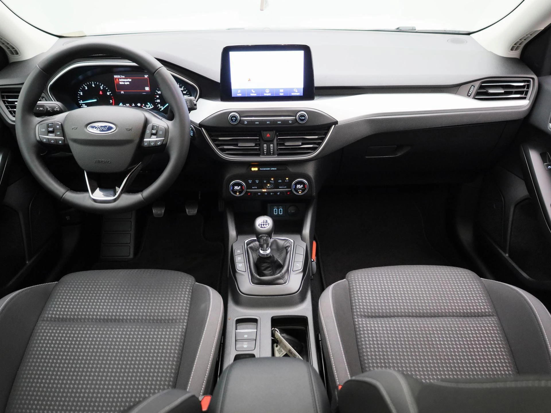 Ford-Focus-image-8