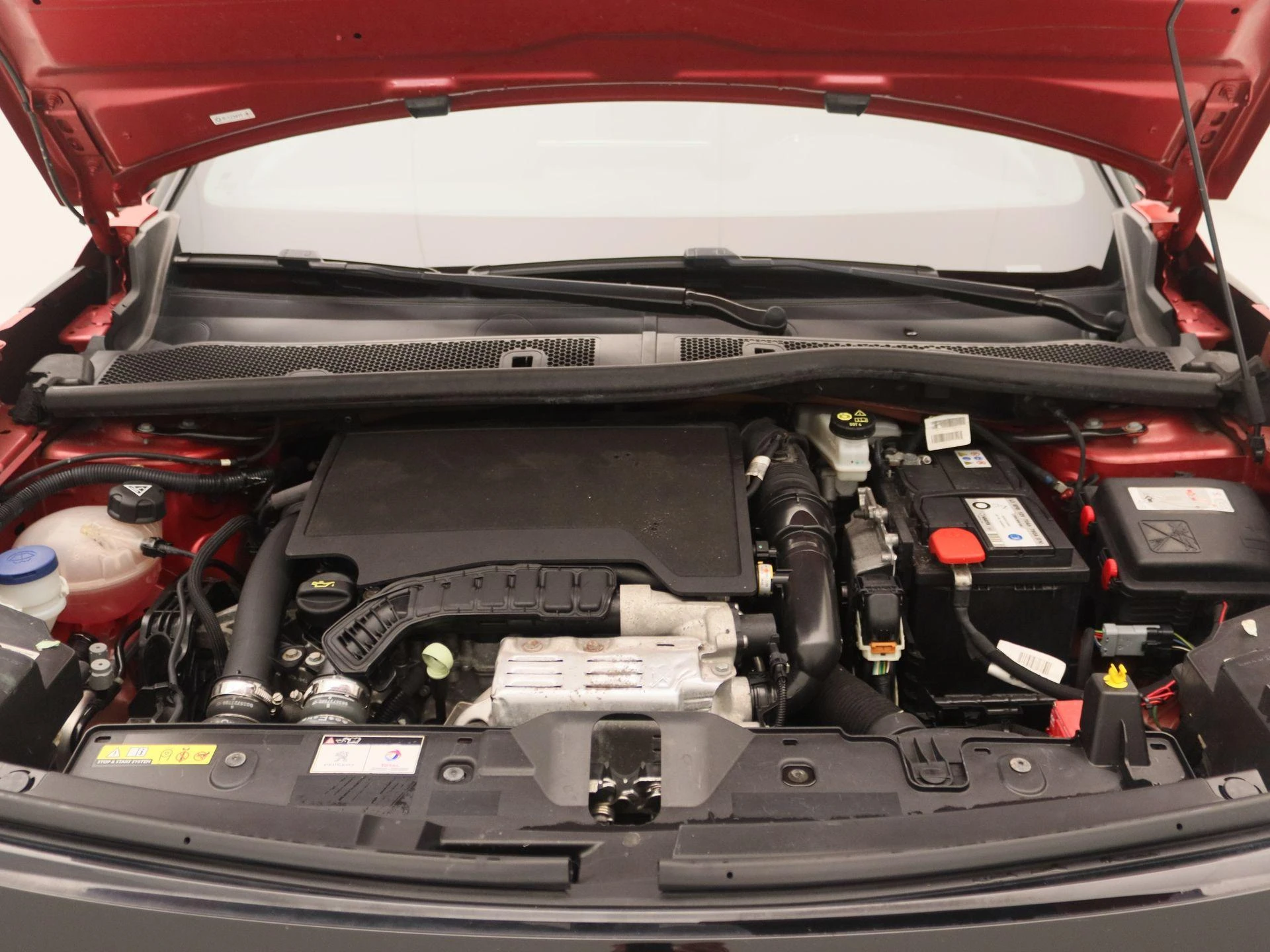 Peugeot-2008-image-25