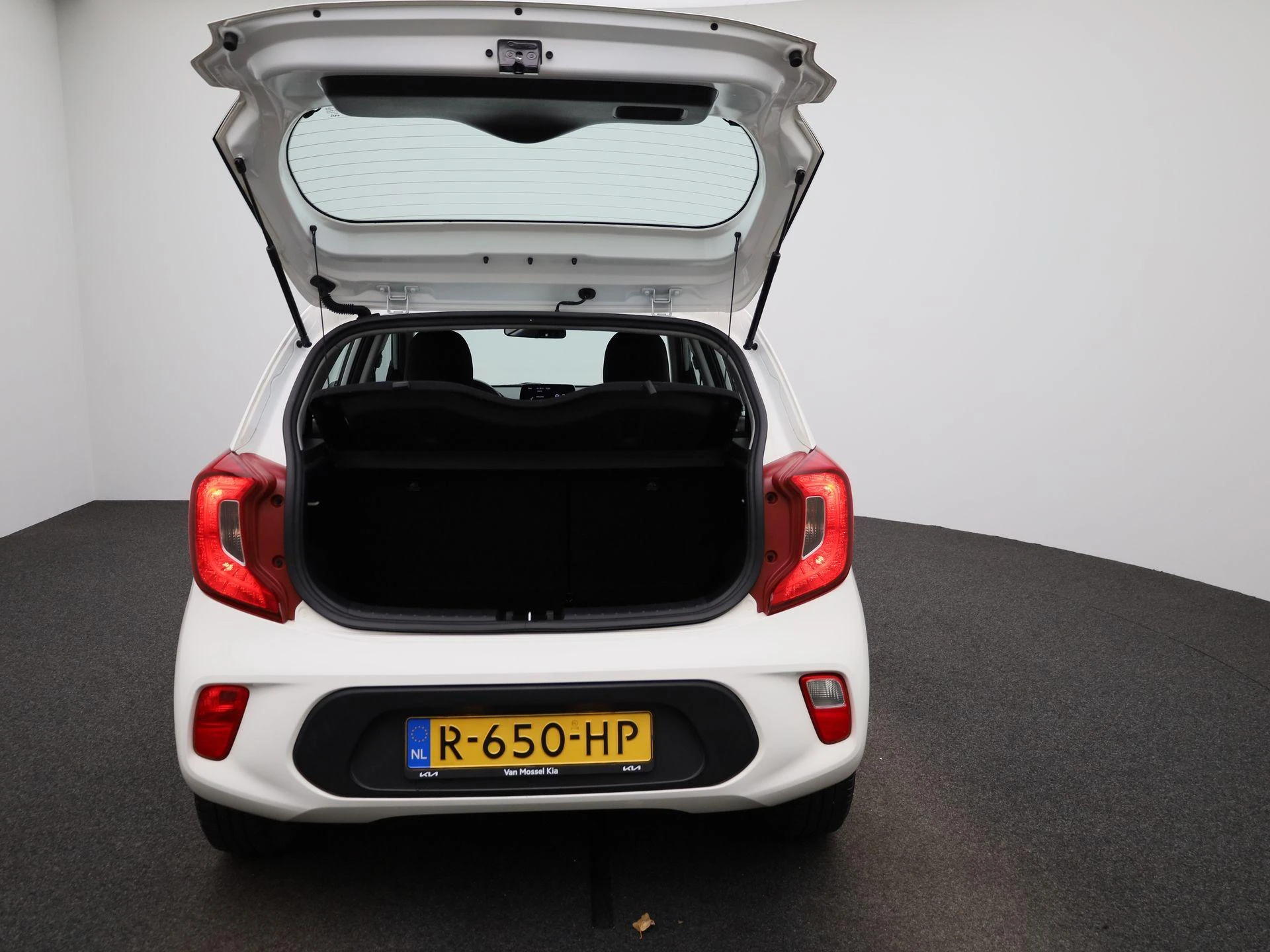 Kia-Picanto-image-11