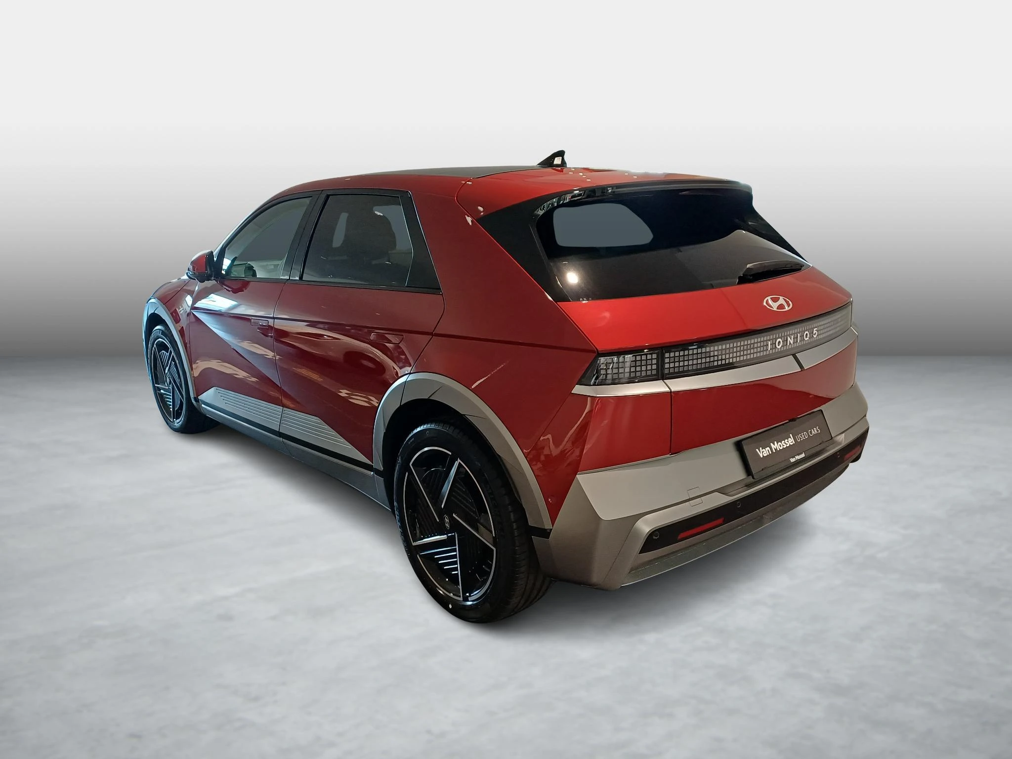 Hyundai-IONIQ 5-image-6