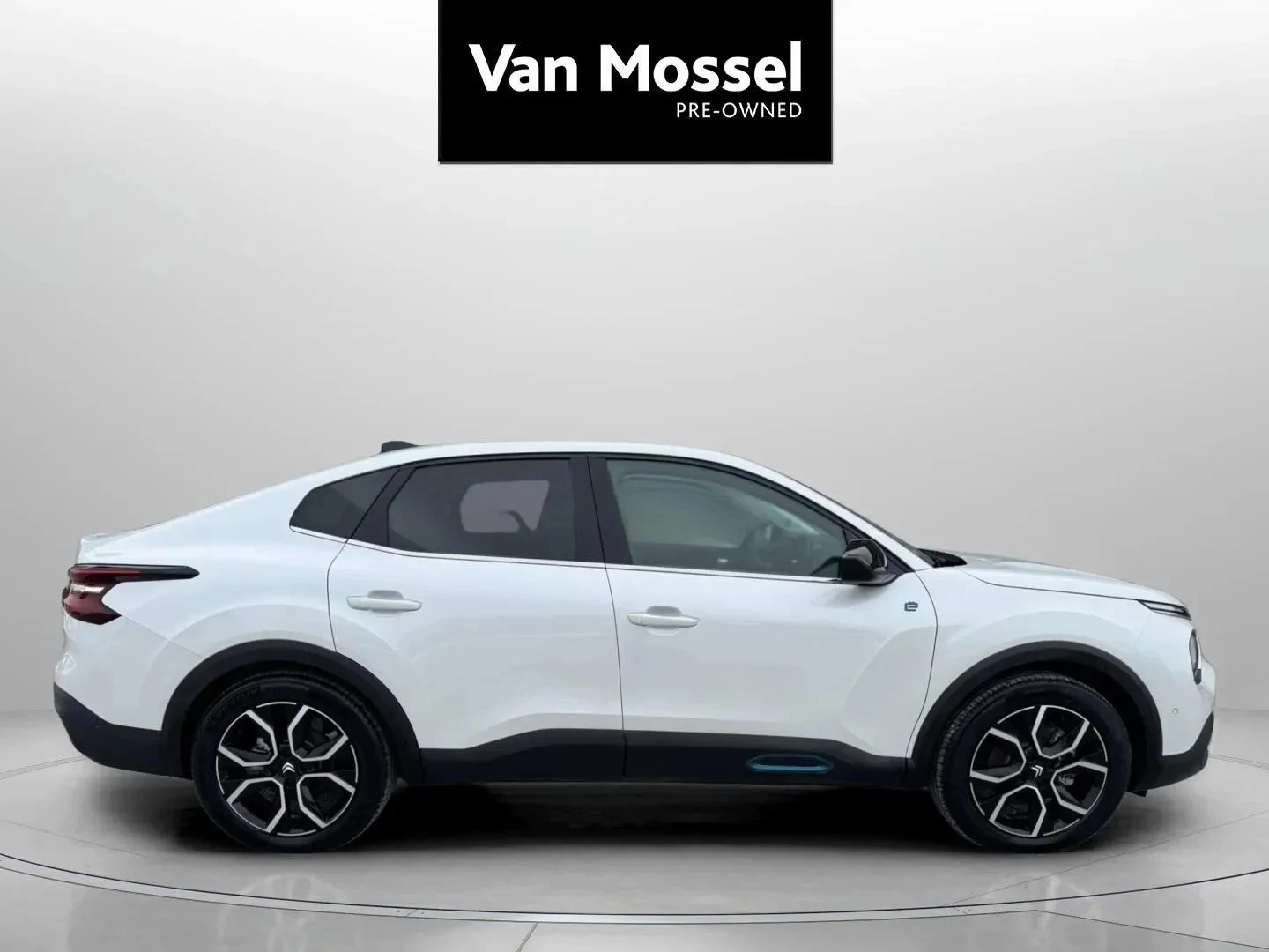 Citroën-ë-C4 X-image-4