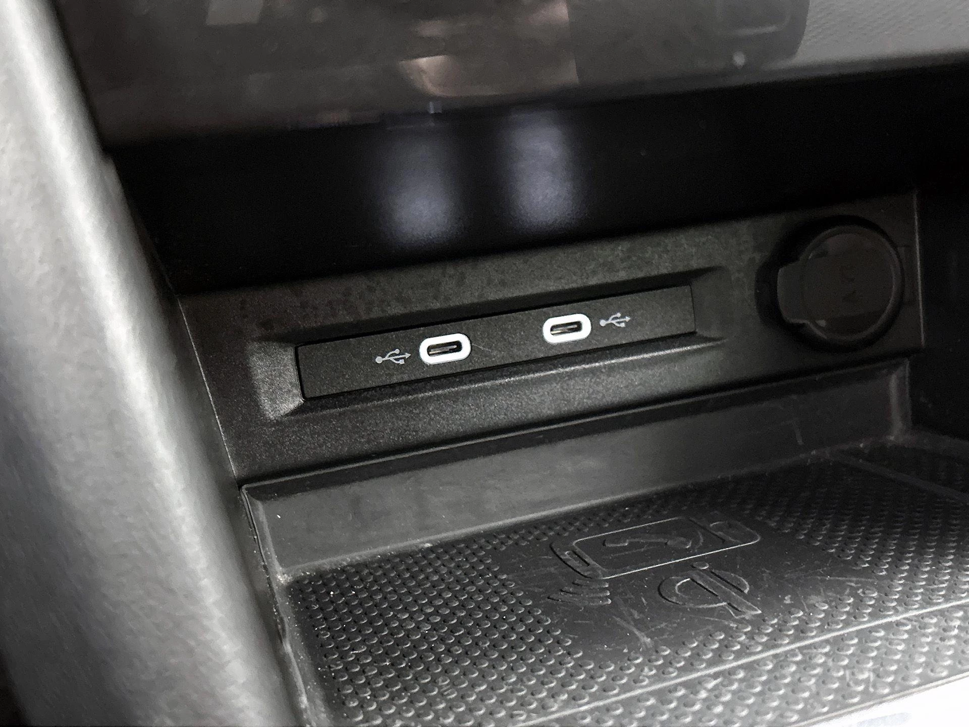 Volkswagen-Tiguan Allspace-image-39