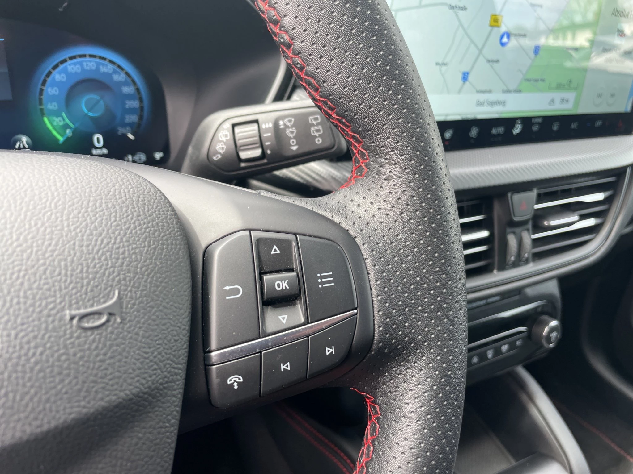 Ford-Kuga-image-17