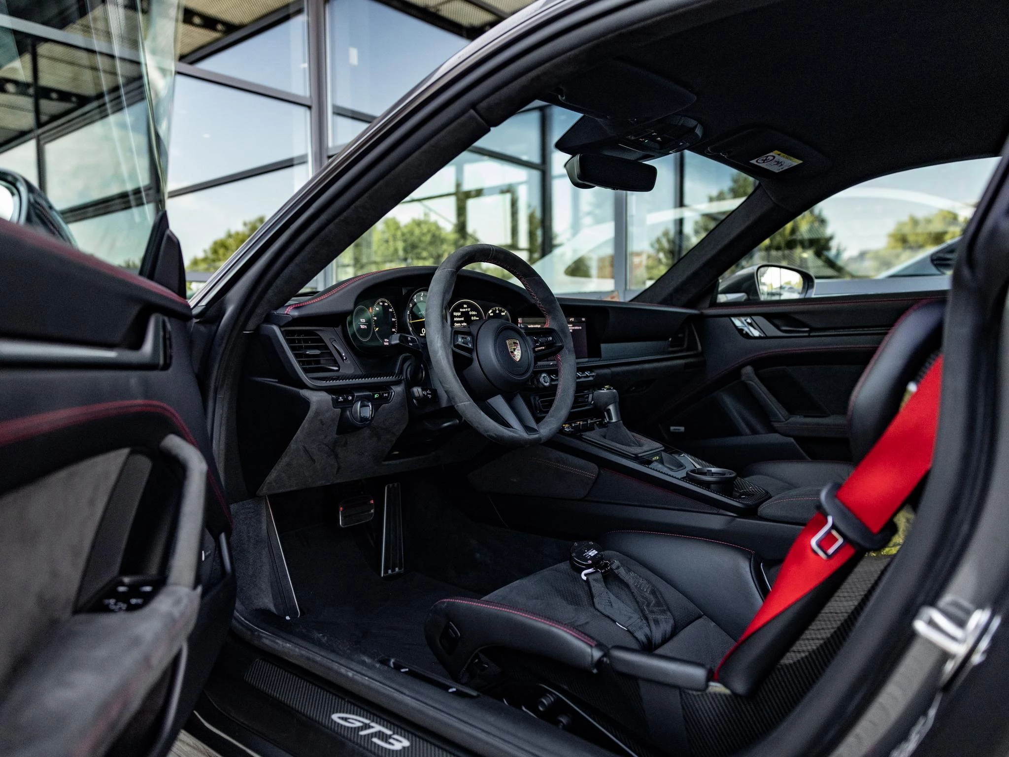 Porsche-911-image-19