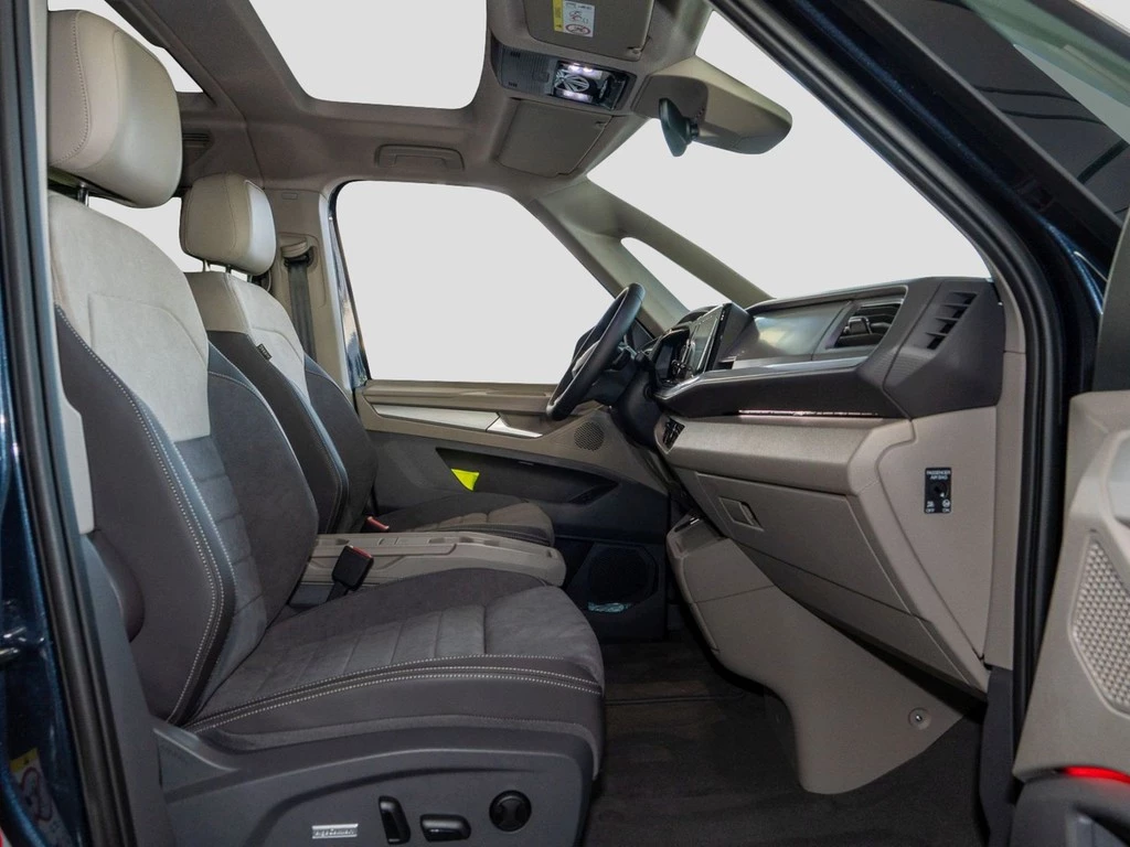 Volkswagen-Multivan-image-7