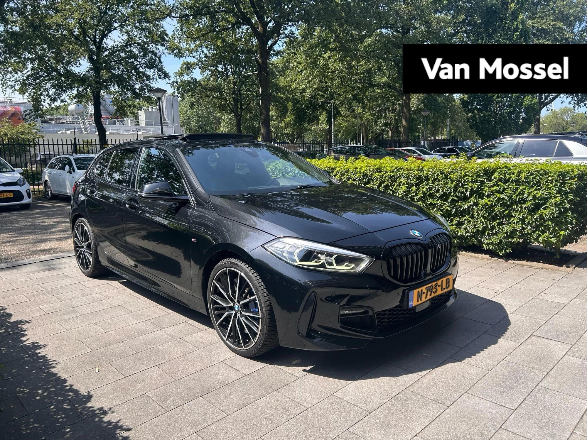 BMW-1 Serie-image-0