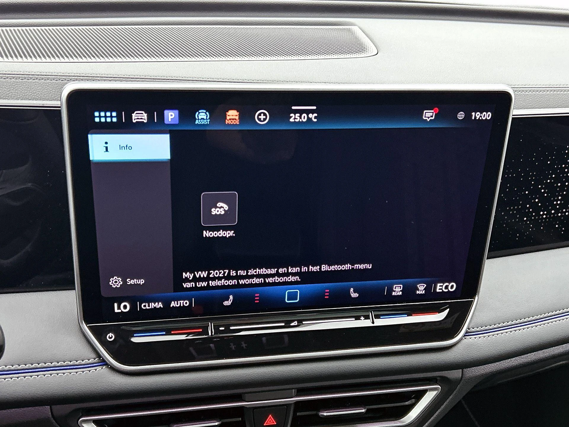 Volkswagen-Tiguan-image-21