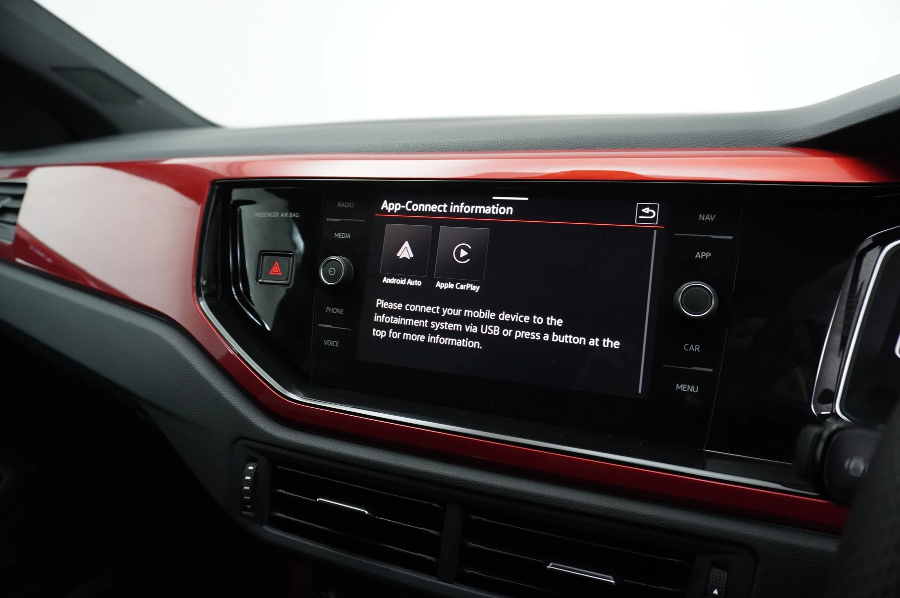 Volkswagen-Polo-image-29