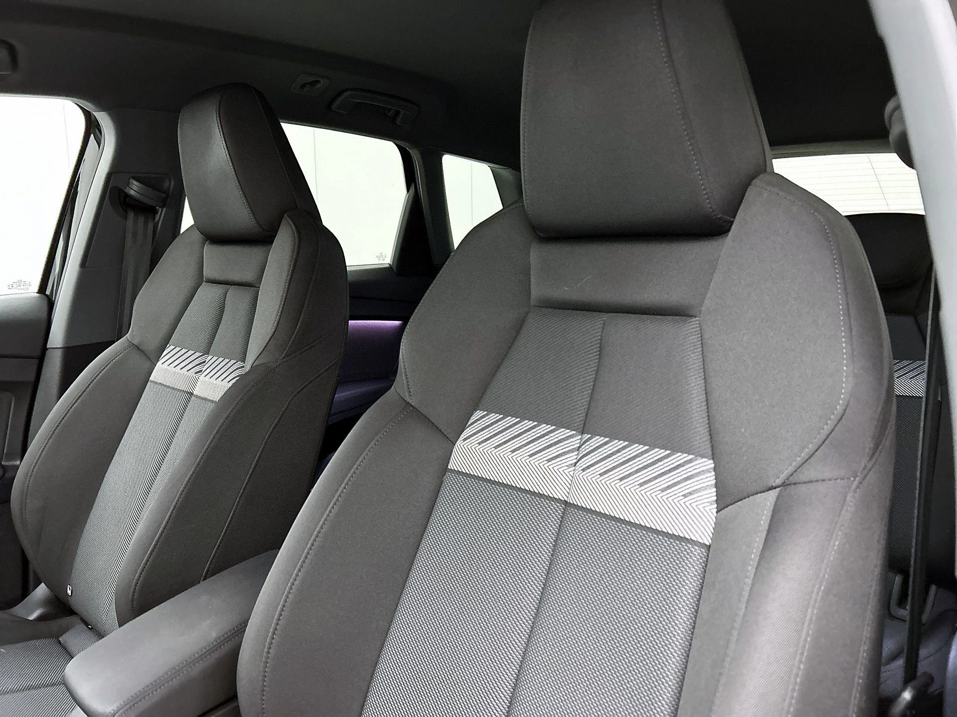 Audi-Q4 e-tron-image-11