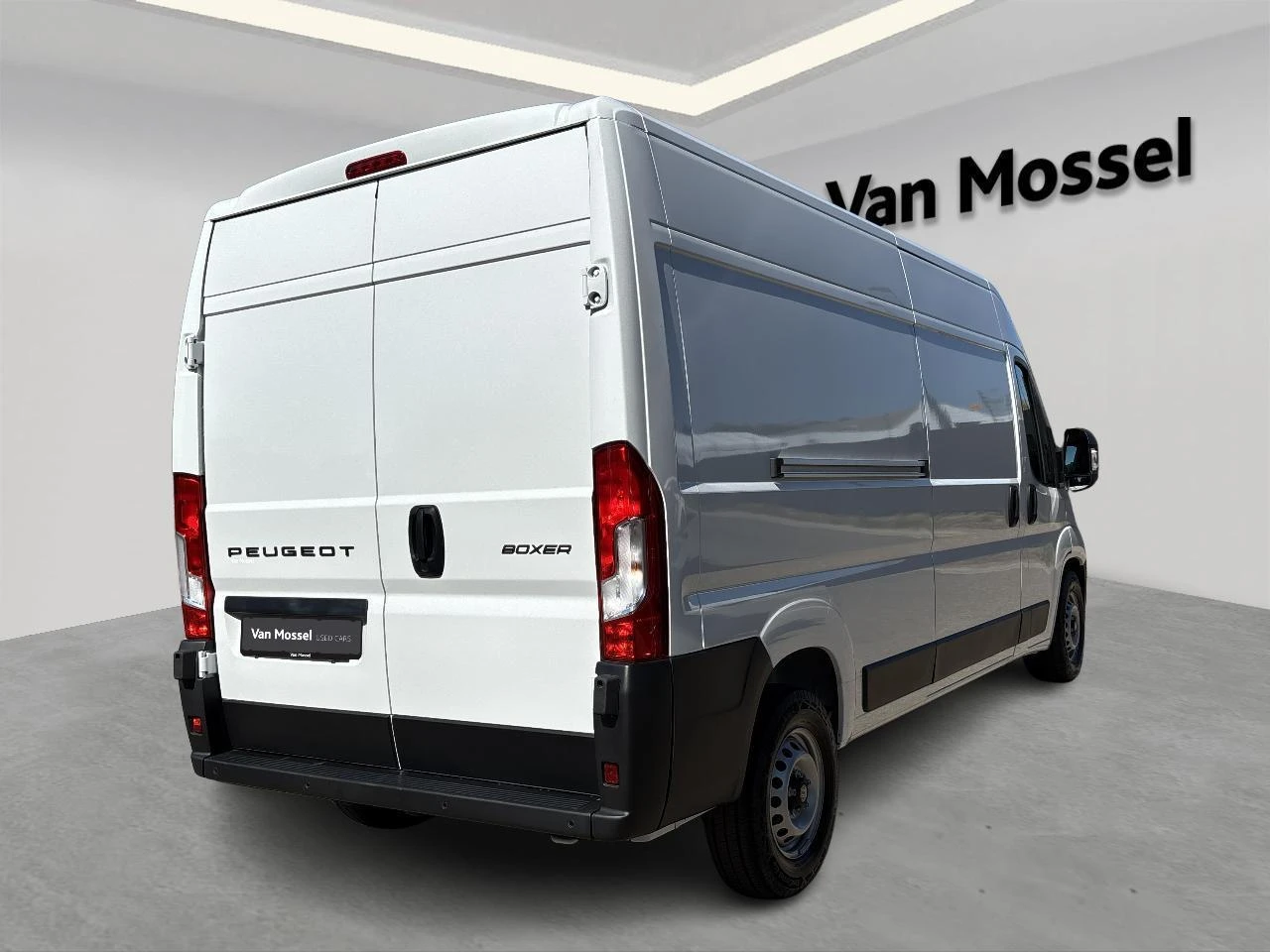 Peugeot Boxer 2.2 BlueHDi S&S 140 335 L3H2 Auto