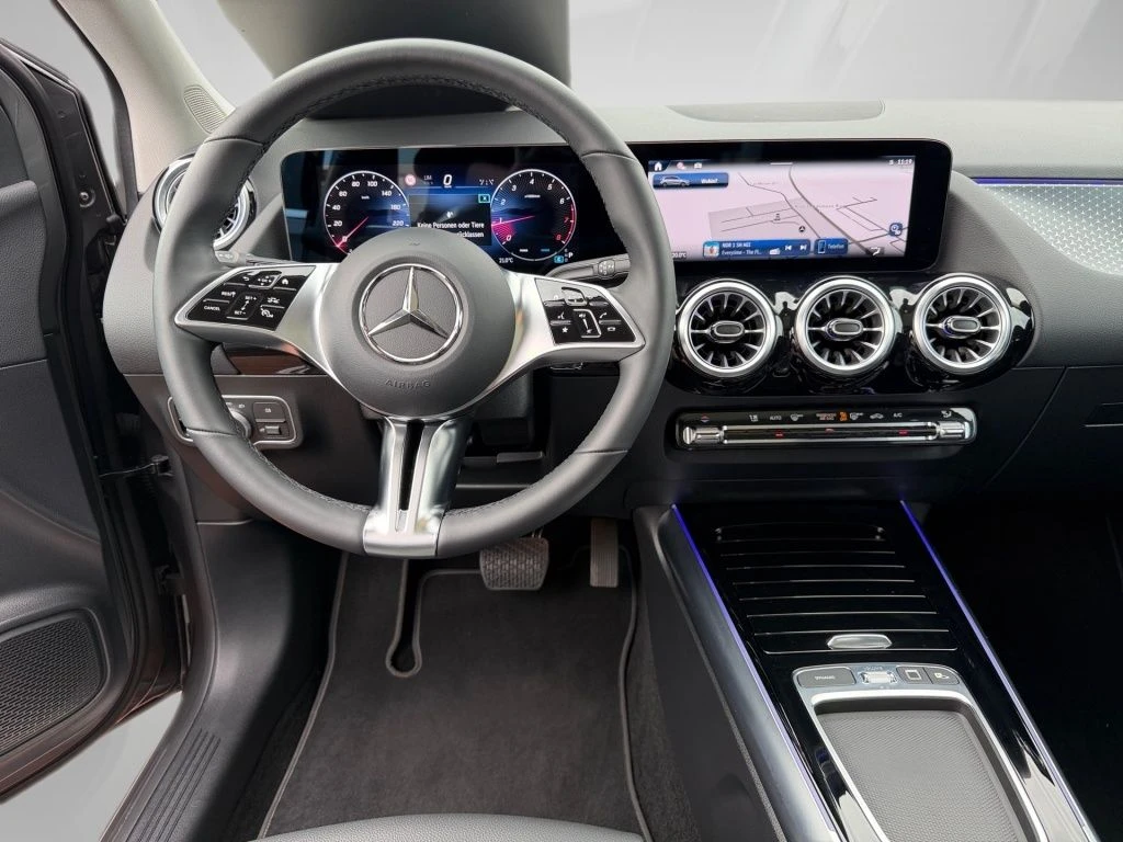 Mercedes-Benz-B-Klasse 200-image-10
