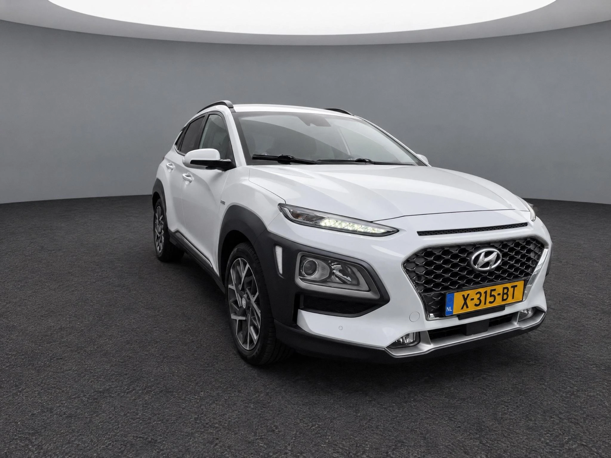 Hyundai-Kona-image-2