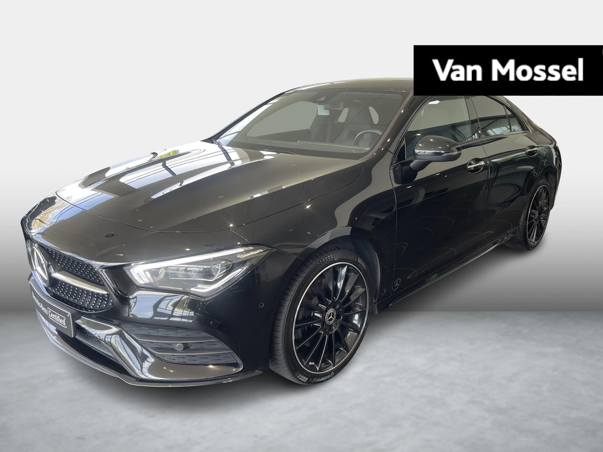 Mercedes-Benz-CLA-image-0