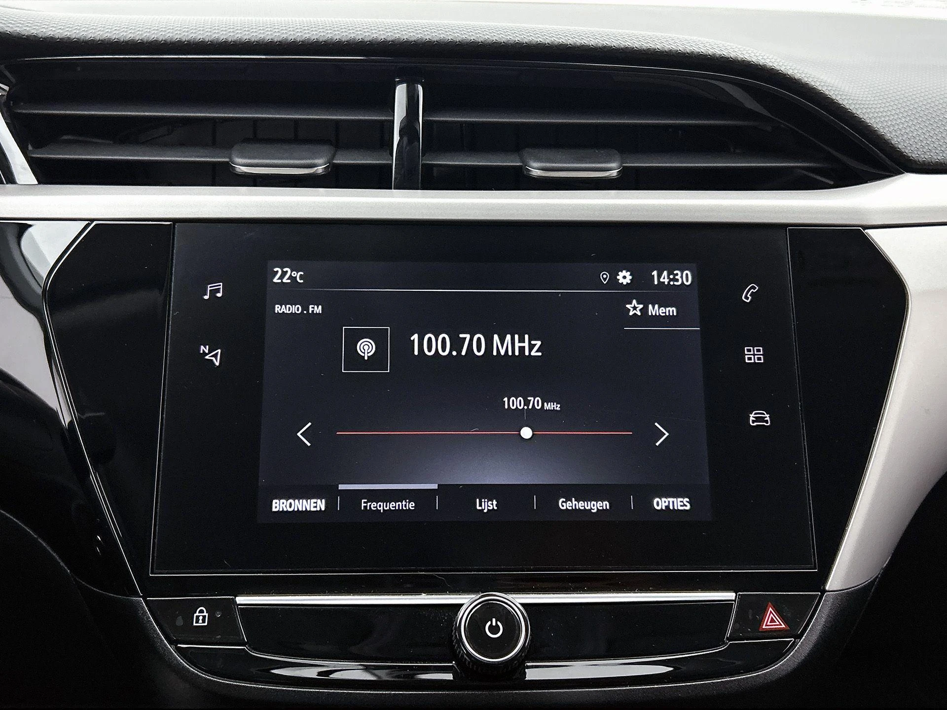 Opel-Corsa-image-6