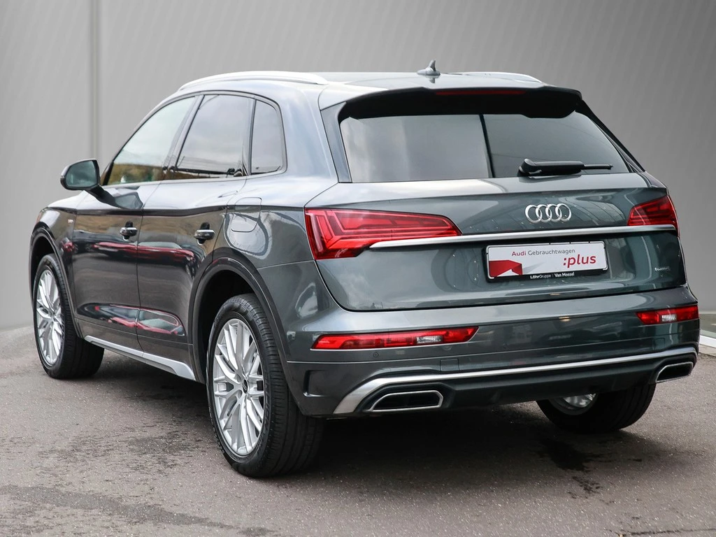 Audi Q5 55 TFSIe S line Matrix AHK B&O Business