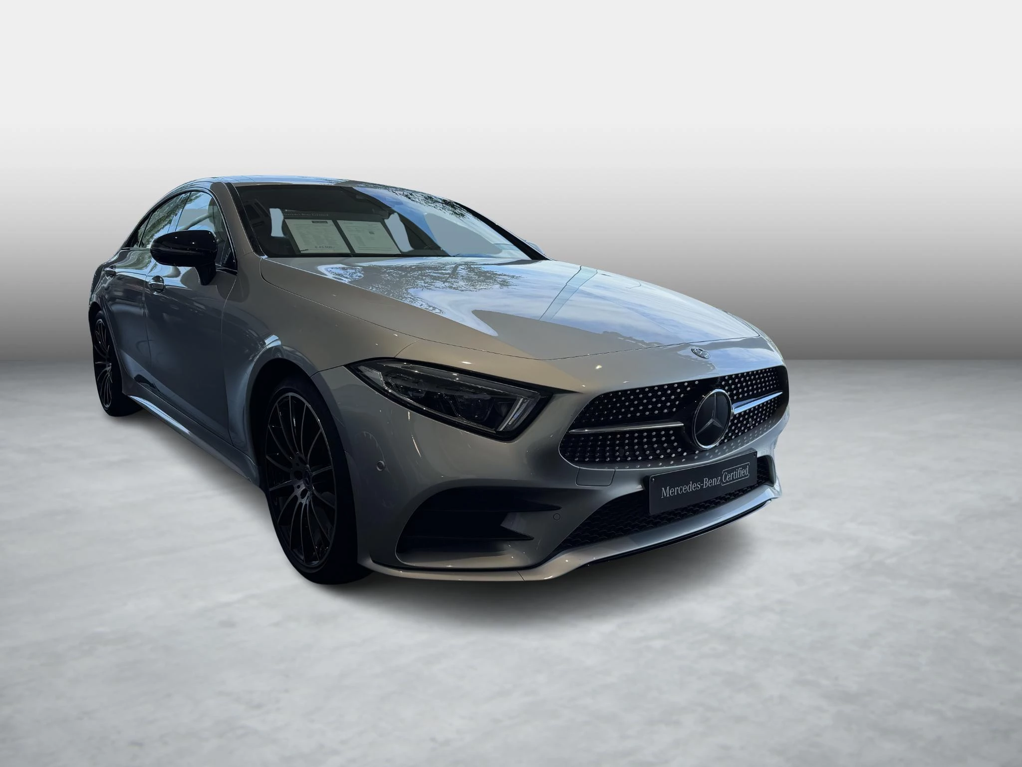 Mercedes-Benz-CLS-image-1