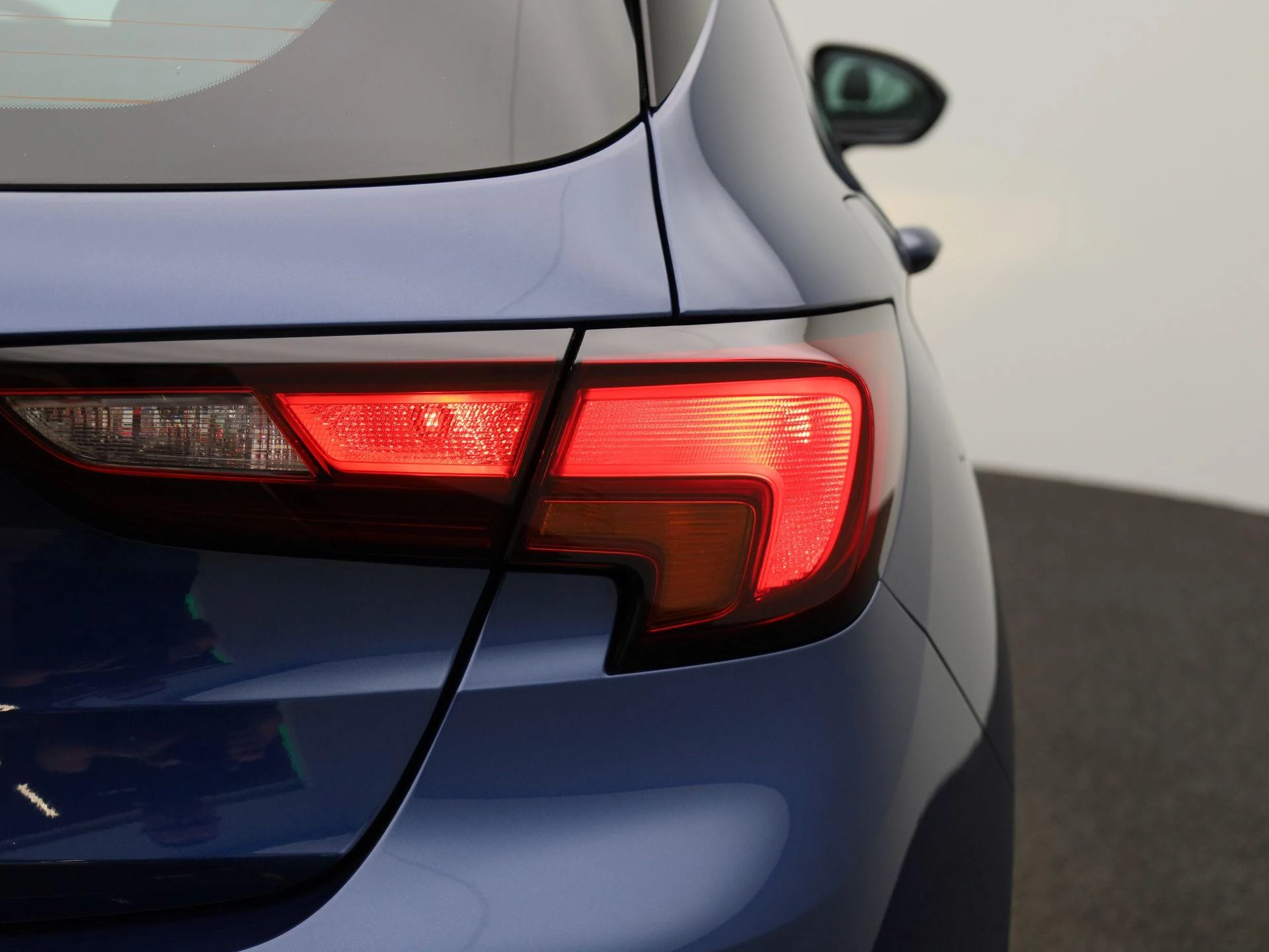 Opel-Astra-image-31