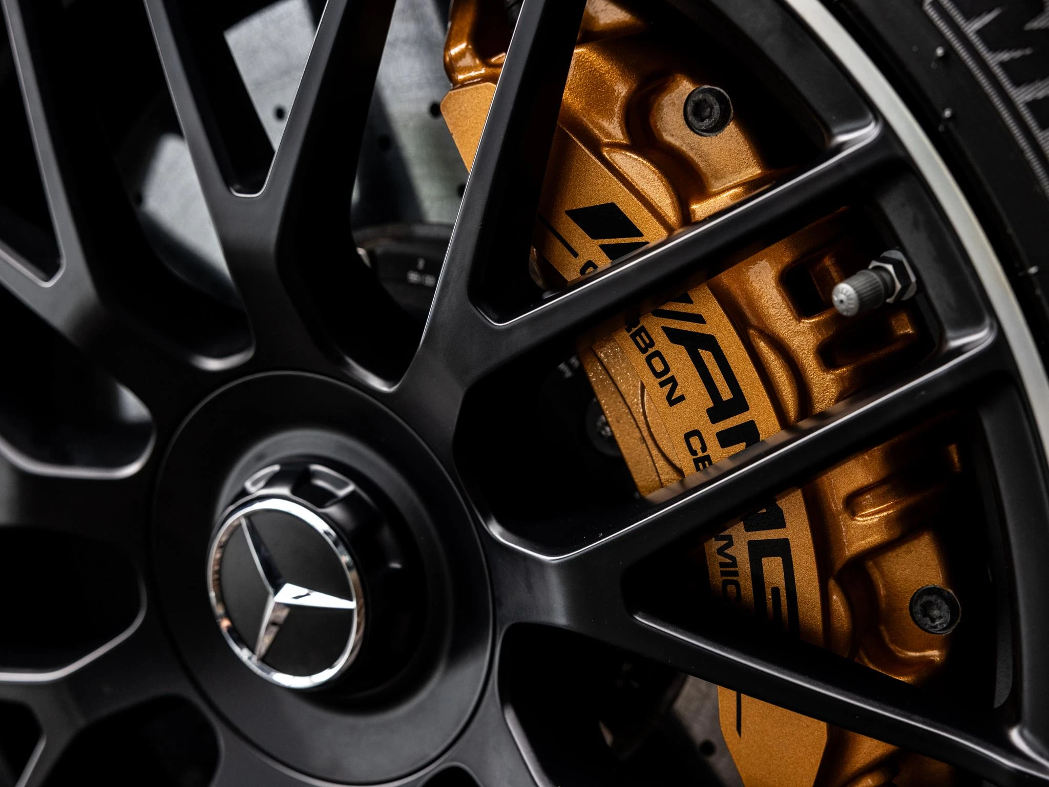 Mercedes-AMG-GT-image-8