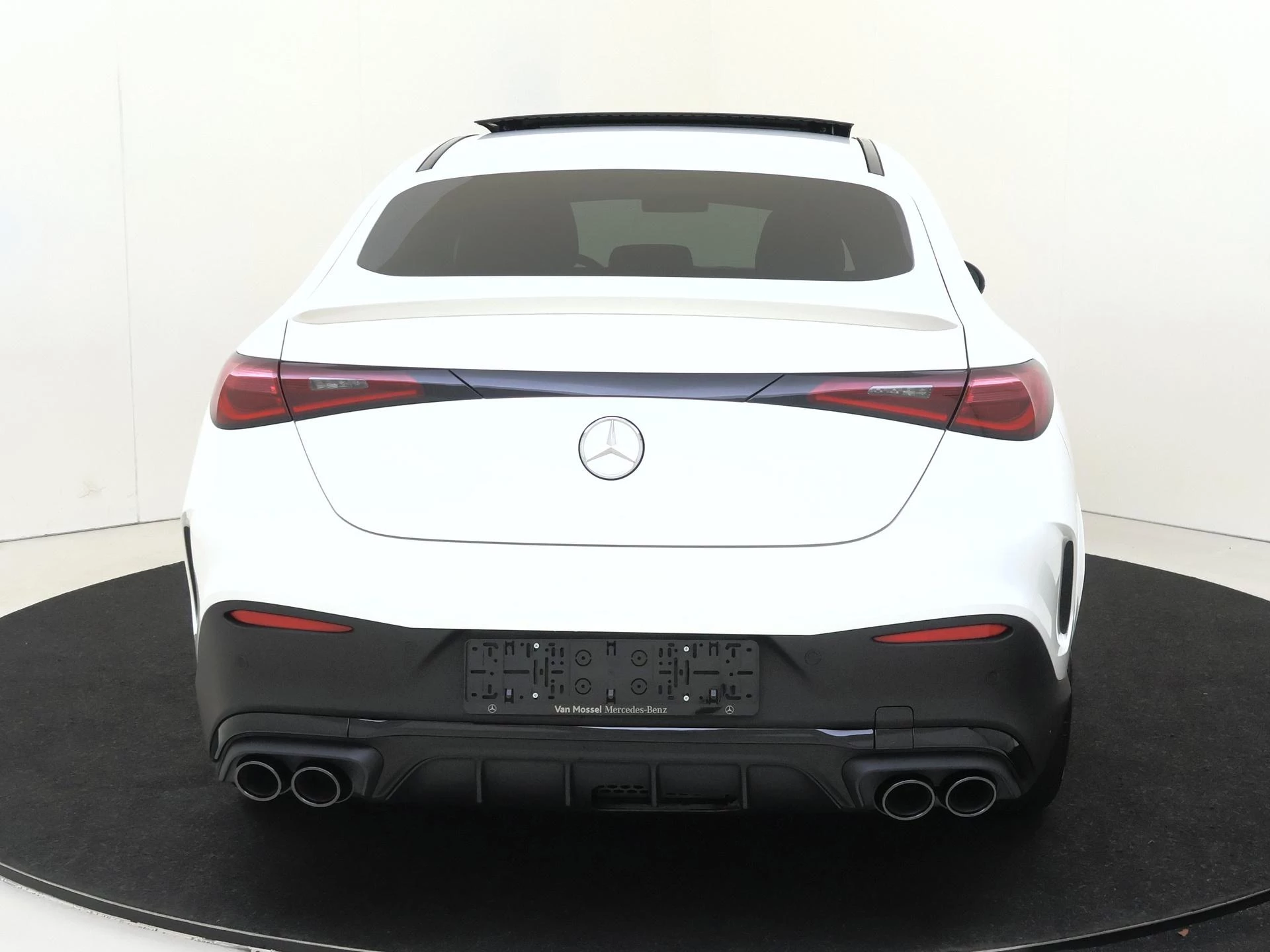 Mercedes-Benz-GLC-image-6