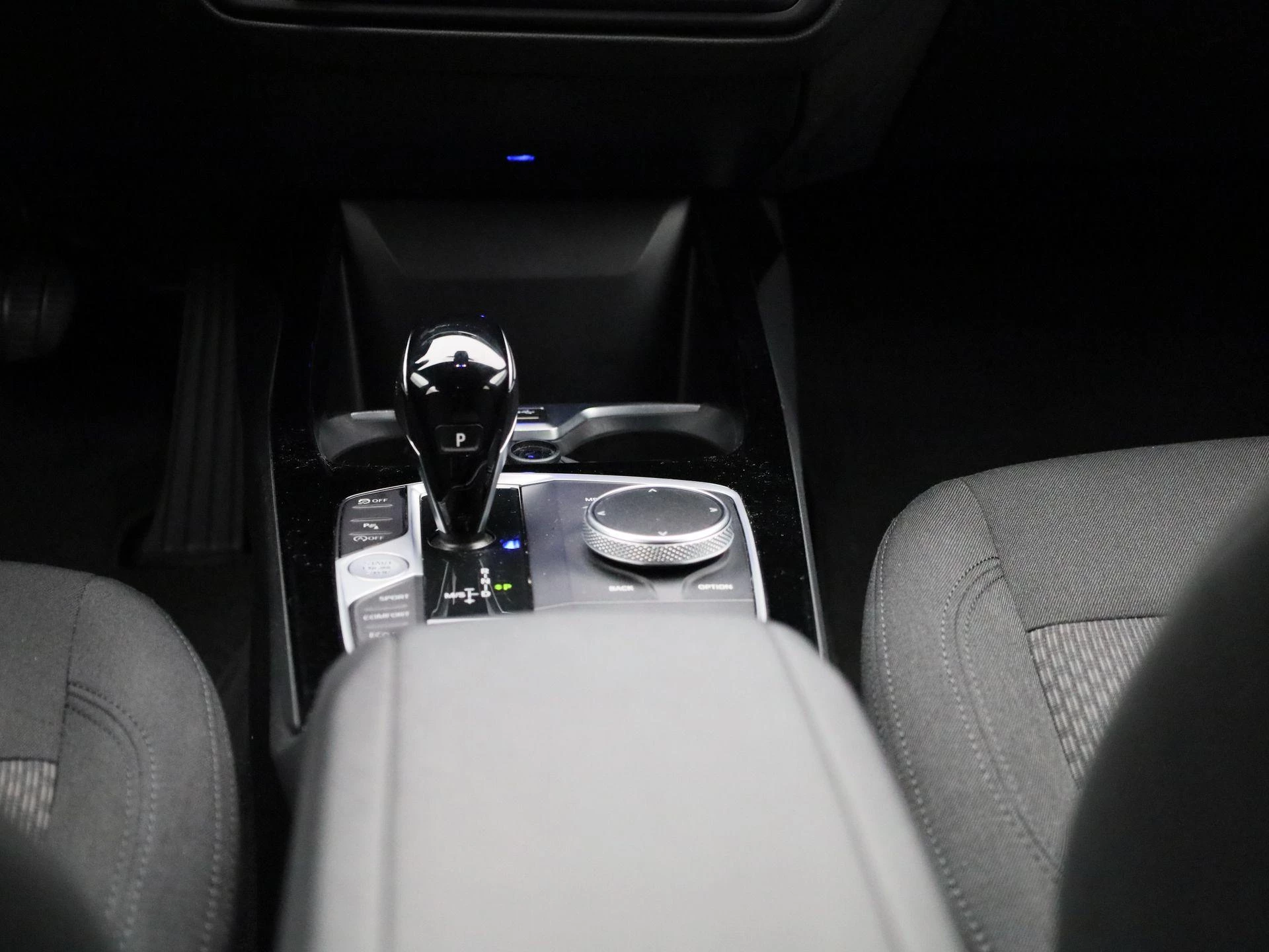 BMW 1 Reeks Hatch 118iA (100 kW)