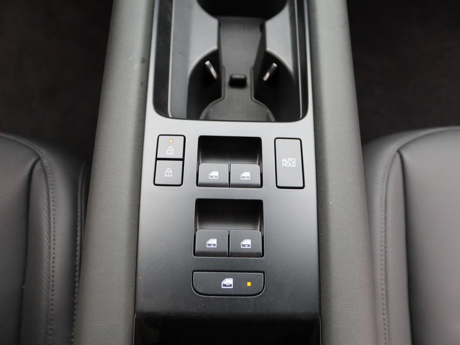 Hyundai-IONIQ 6-image-22